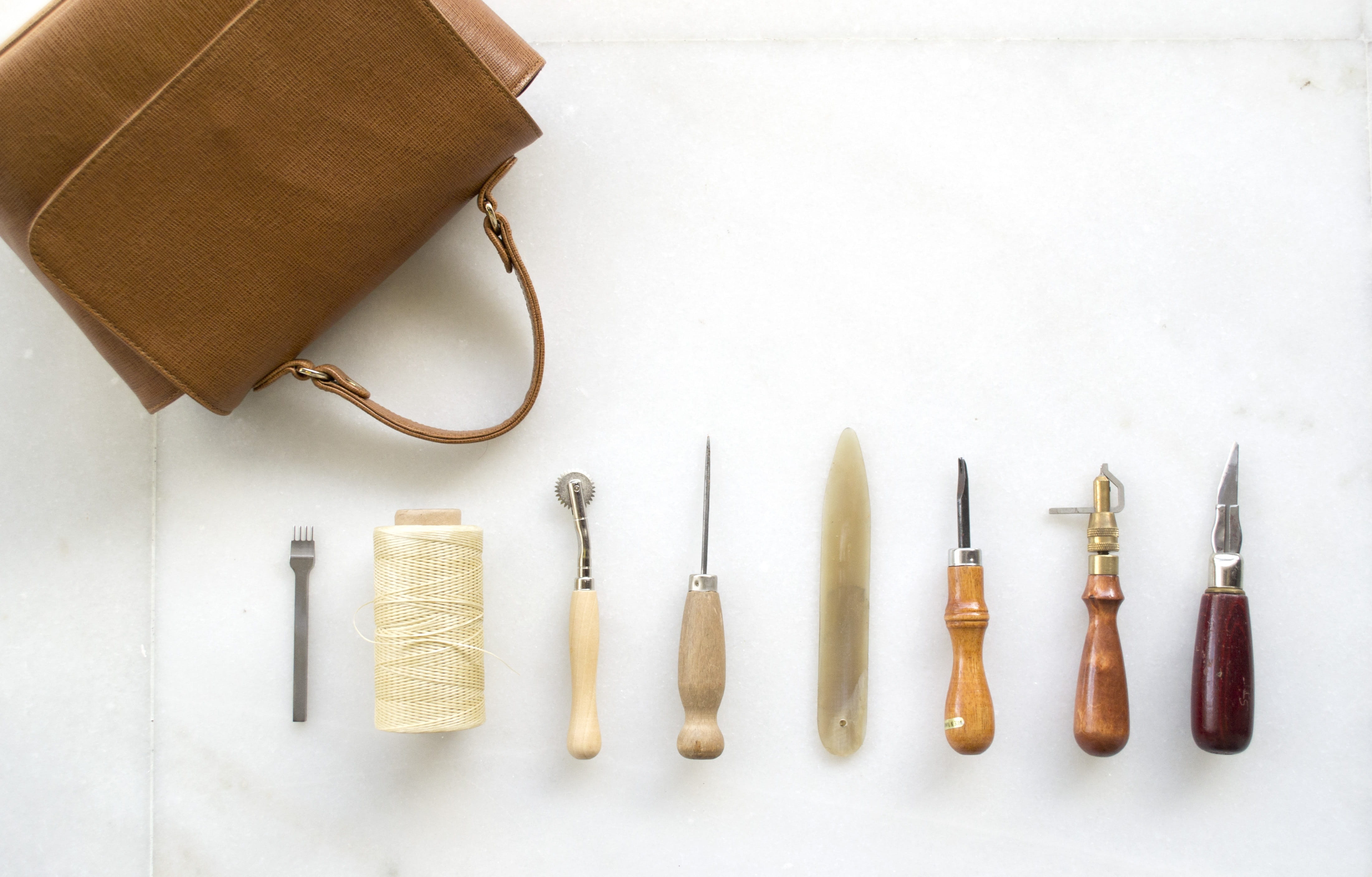 group of objects, fashion, leather, brown, white background, accessory, wood - material, group, still life, stylish, table, body care, copy space, stainless steel, HD Wallpaper