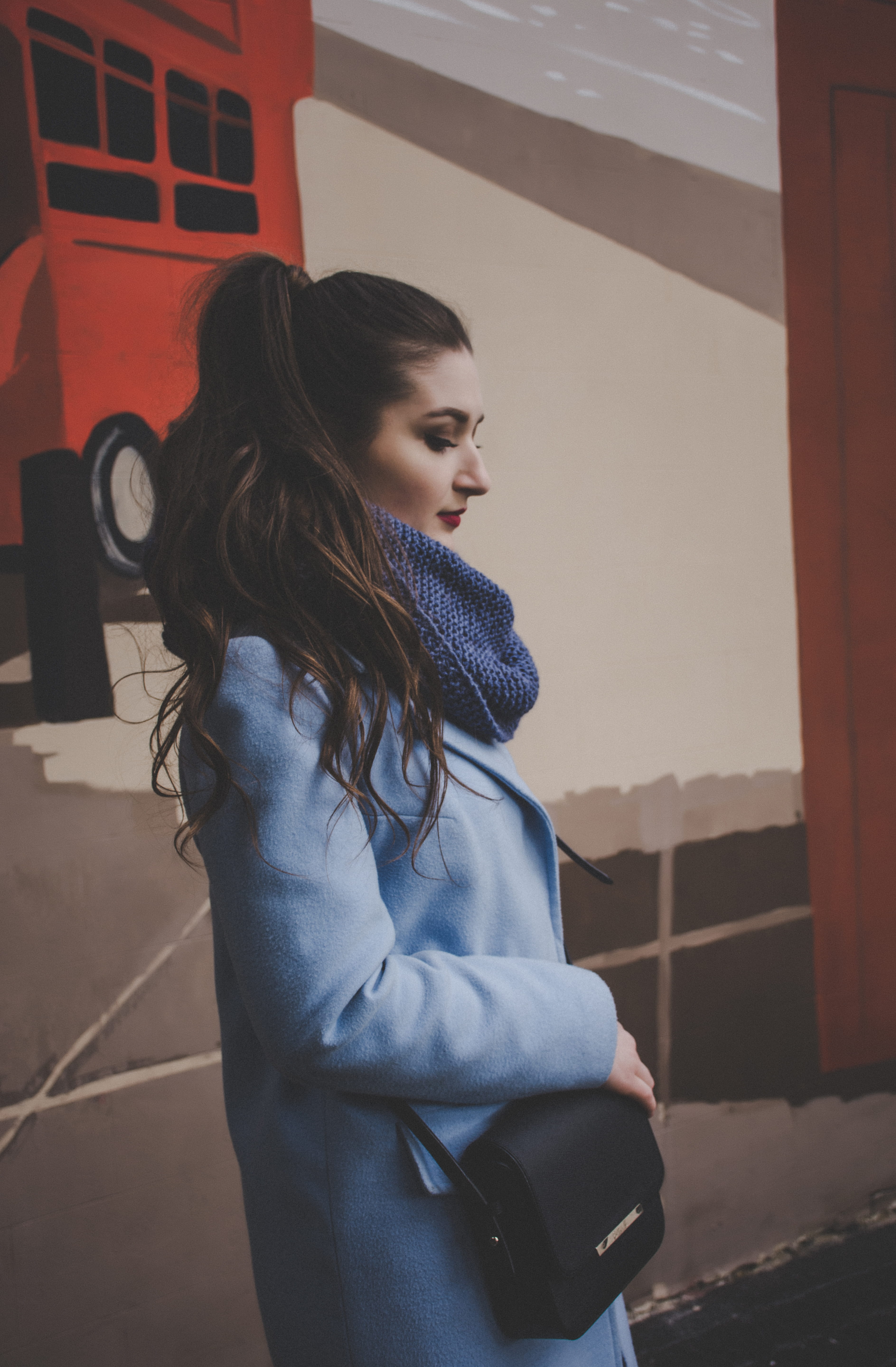 gorgeous, hair, long hair, 5K, architecture, beauty, looking, standing, hairstyle, three quarter length, one person, leisure activity, autumn, city, indoors, Phone HD Wallpaper