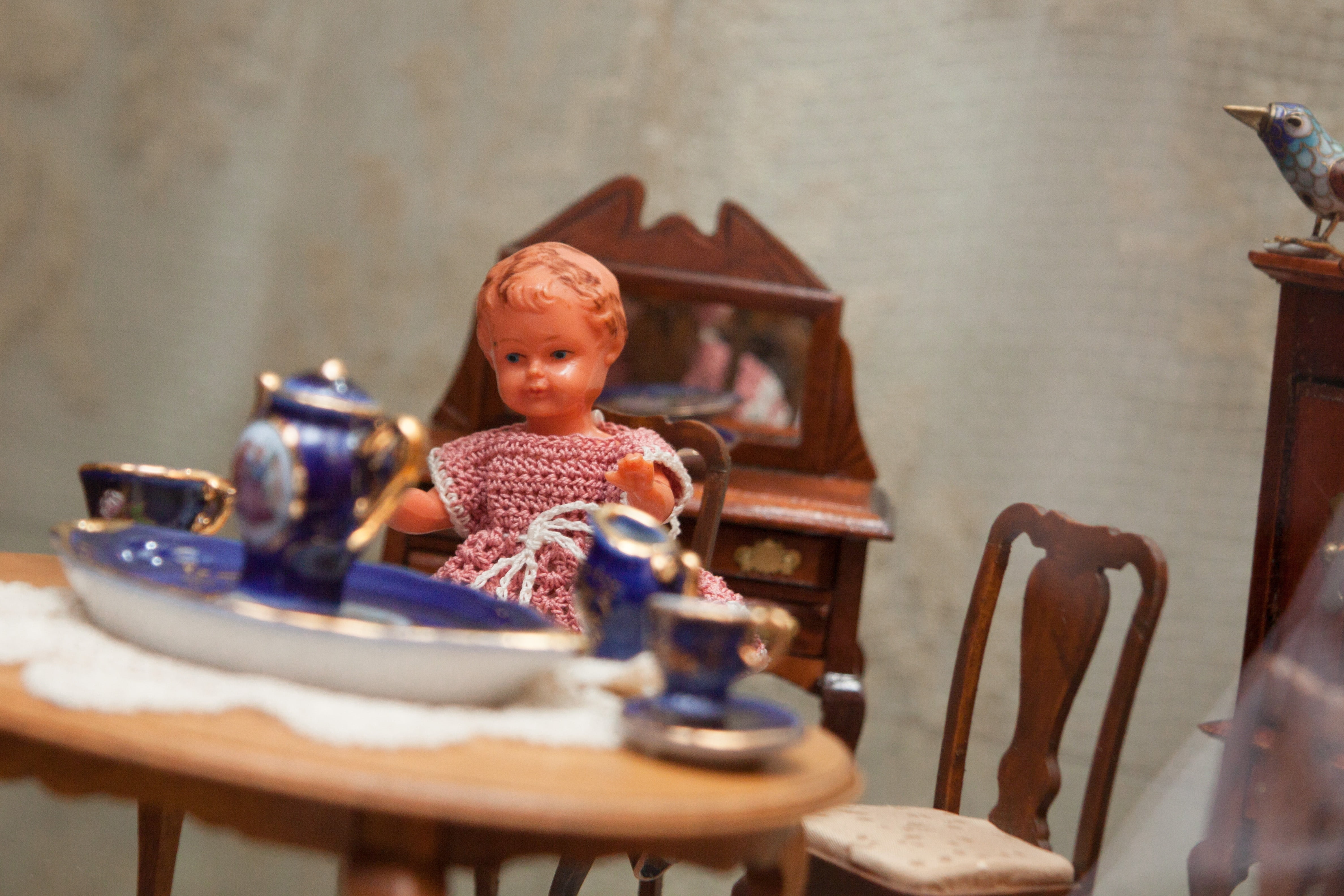 setup, smiling, nostalgia, old, play, toys, tableware, indoors, one person, 4K, chair, miniatures, dolls house, antique, toy, historically, happiness, HD Wallpaper