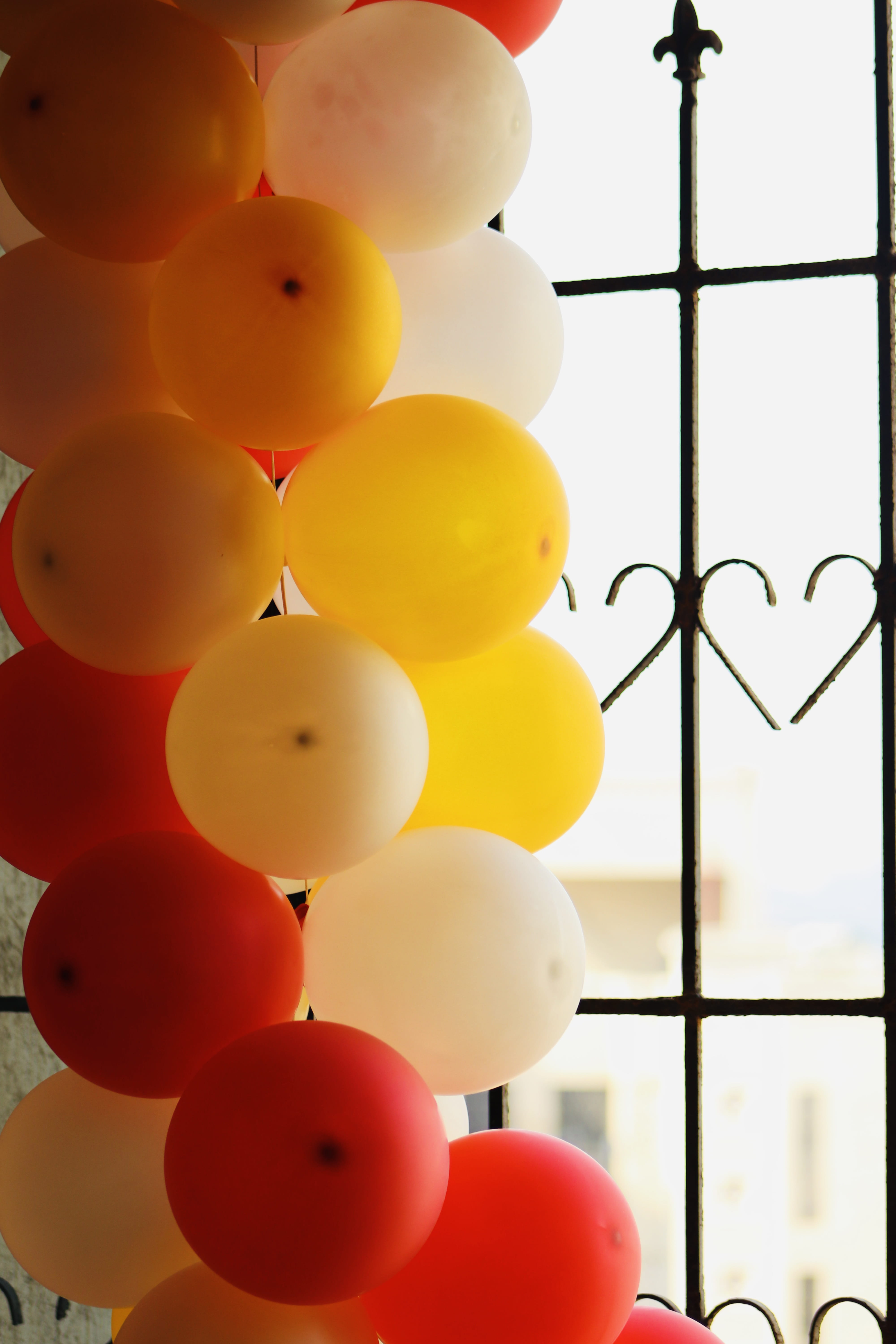 stole, celebration, window display, texture, clothing, food and drink, thane, yellow, scarf, 5K, window, no people, focus on foreground, event, apparel, Phone HD Wallpaper