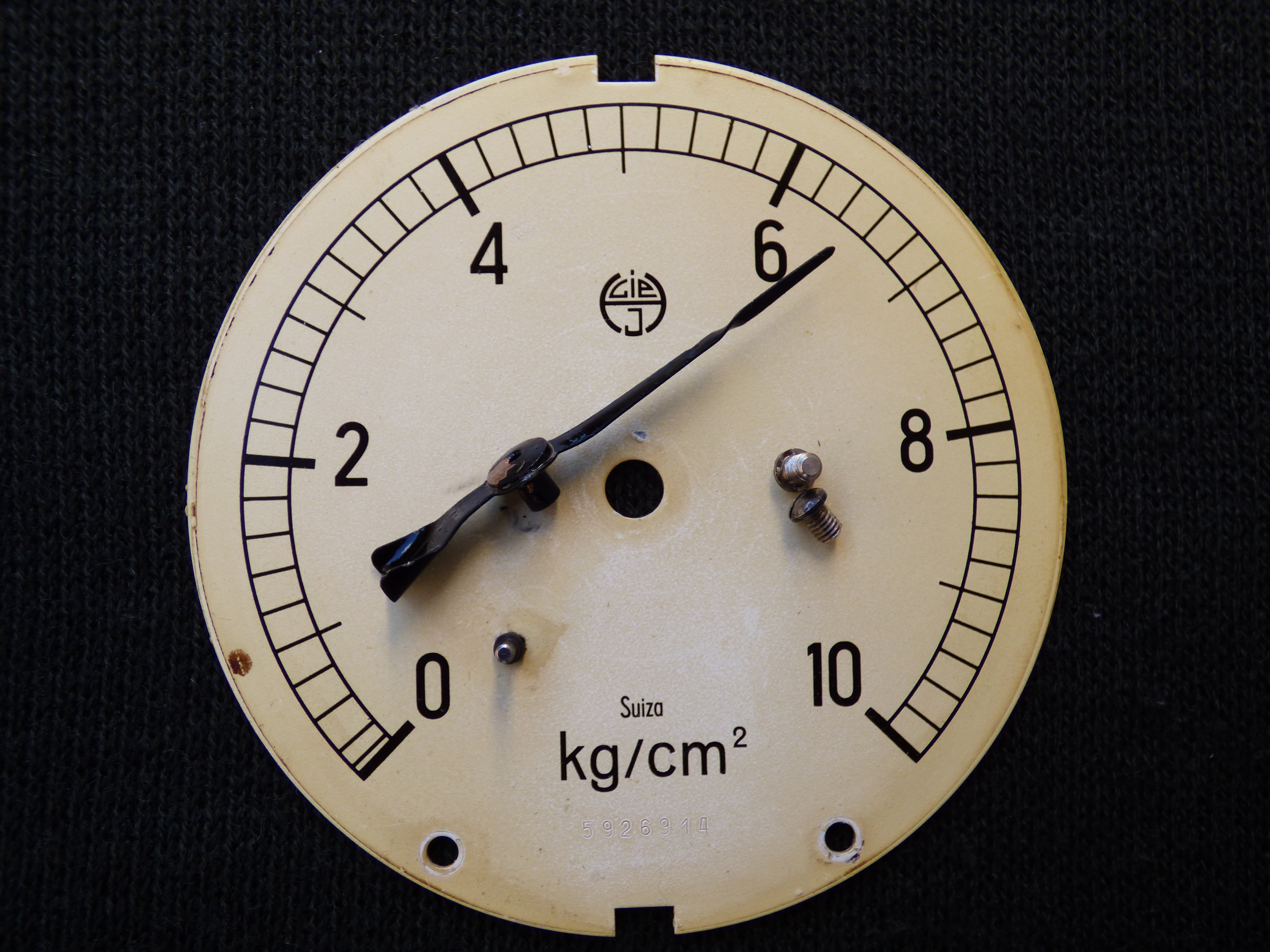disk, quadrant, number, accuracy, clock, no people, single object, time, hour hand, instrument of measurement, wall clock, black background, needle, studio shot, HD Wallpaper