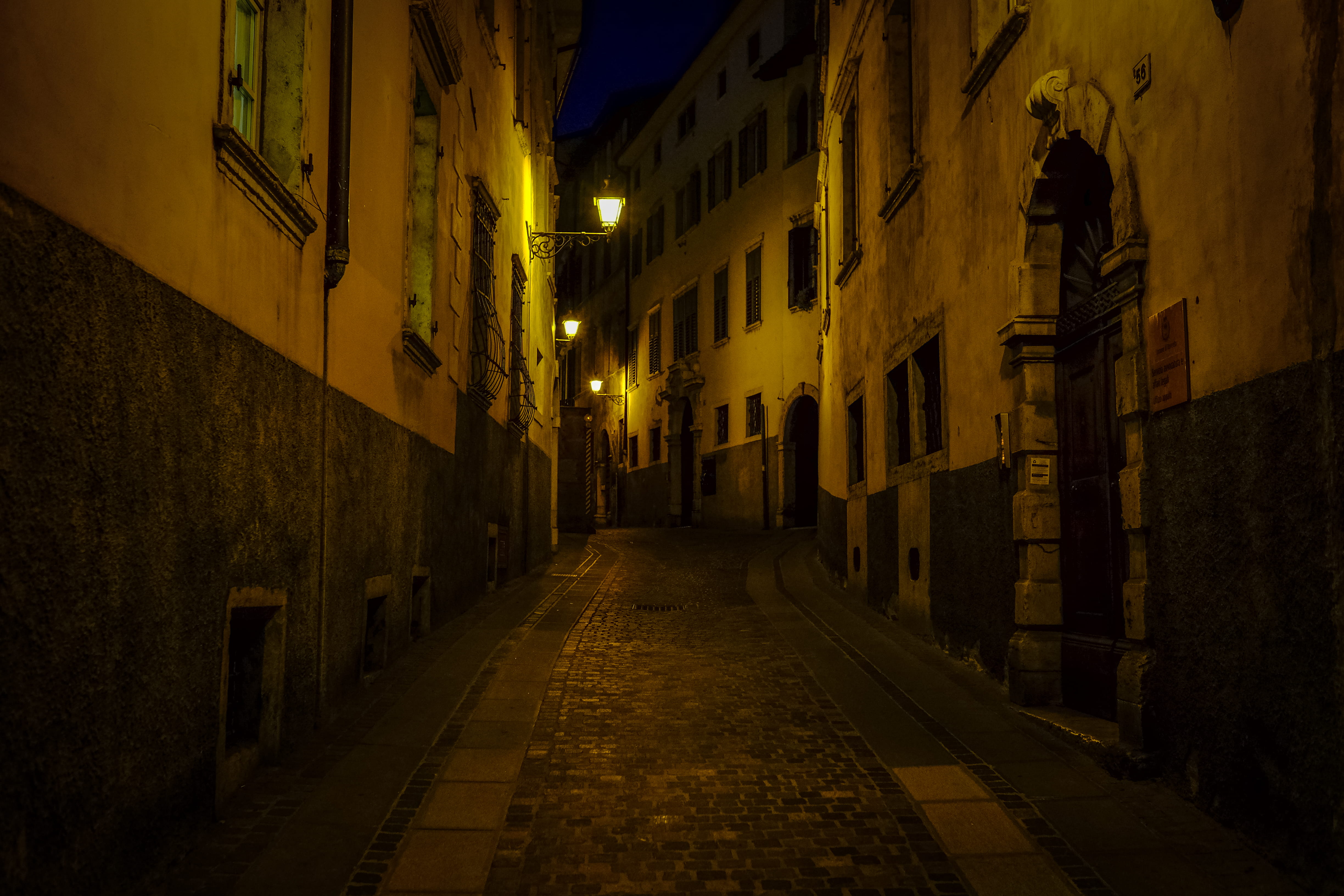dark, direction, arch, narrow, electric lamp, night, residential, gray, outdoors, the way forward, building, lighting equipment, footpath, street light, HD Wallpaper