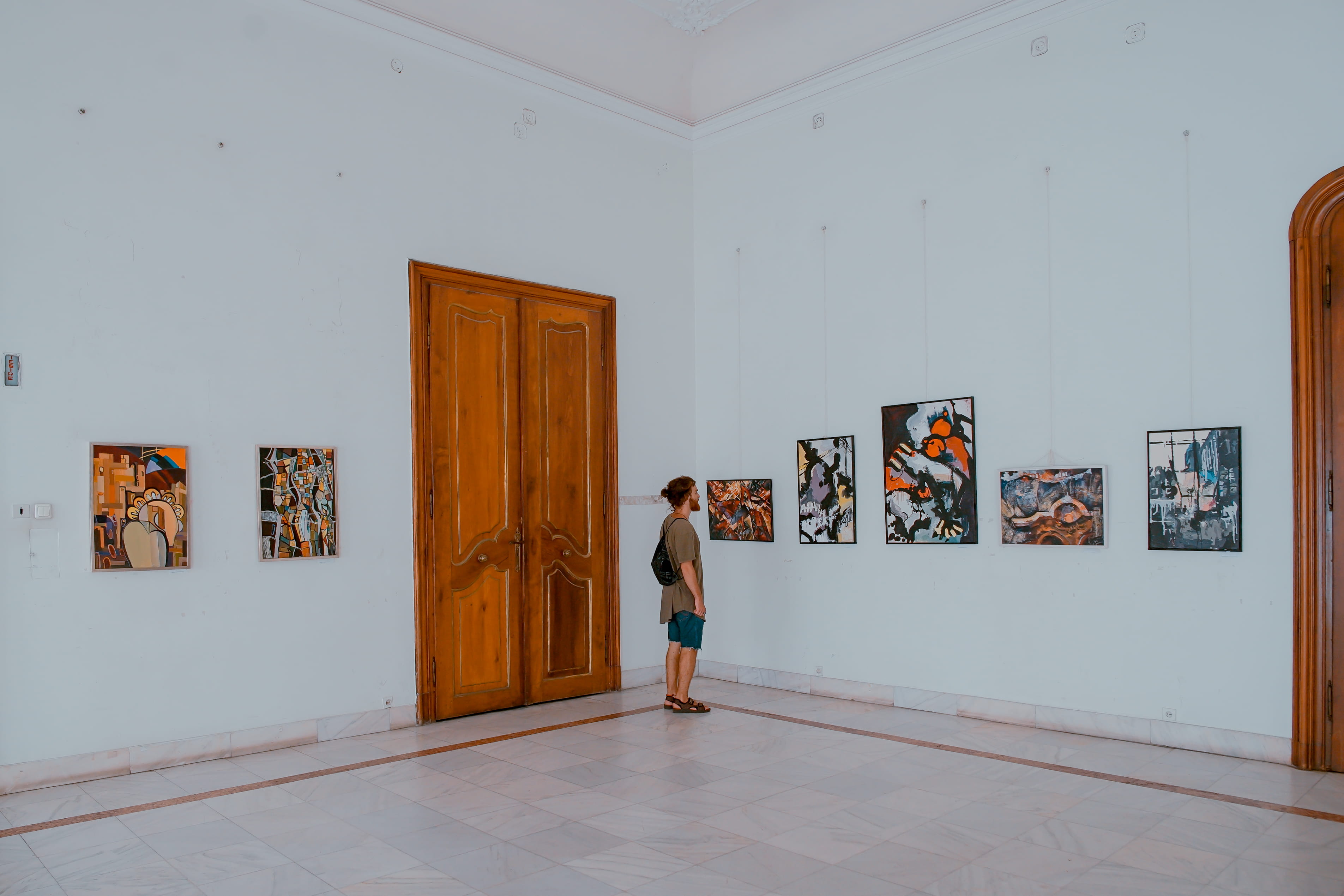 mid adult, flooring, museum, full length, art and craft, painting, wall, paintings, inside, landscape, romanium, women, leisure activity, wall - building feature, HD Wallpaper