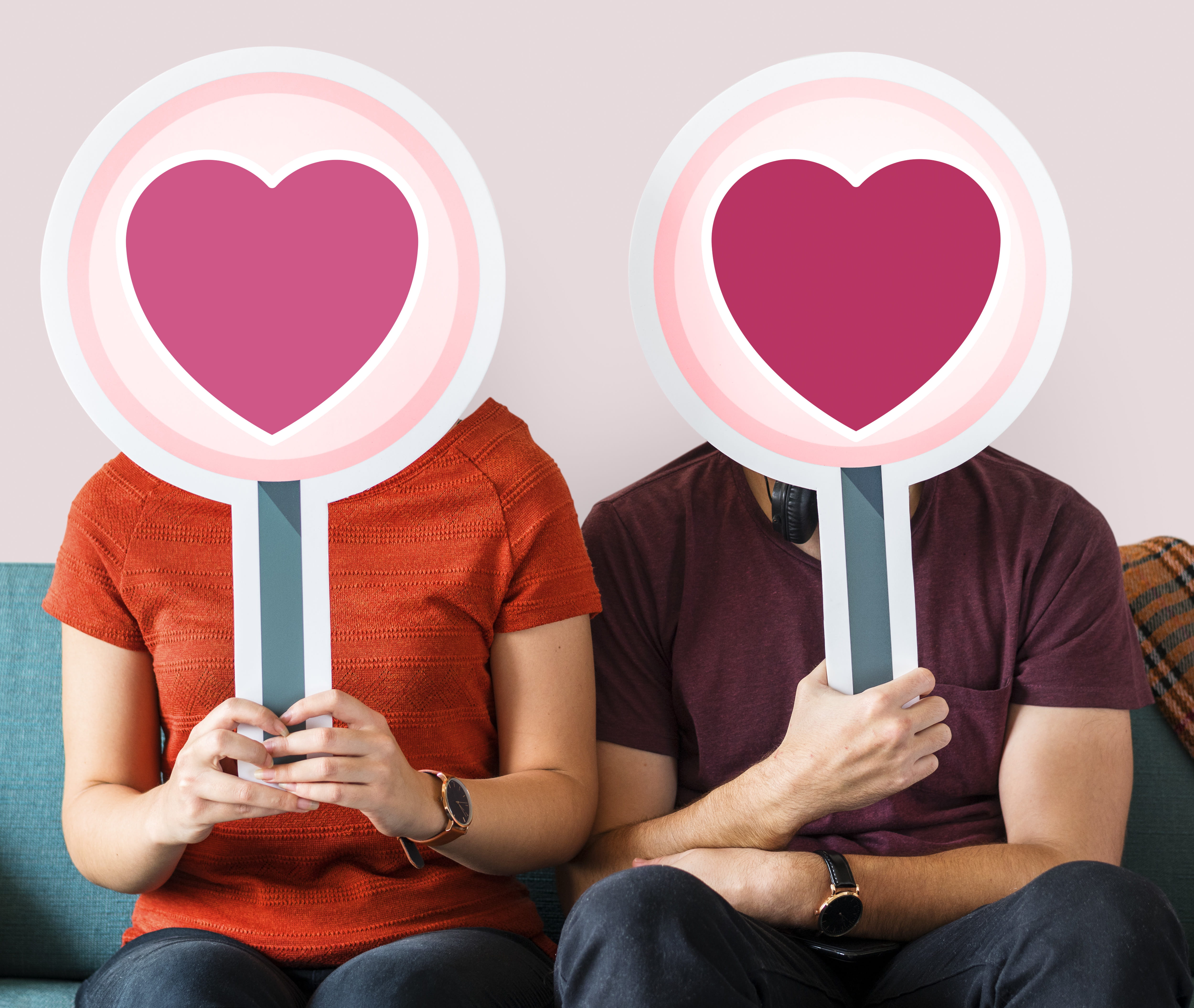 board, boyfriend, girlfriend, couch, togetherness, cover, romantic, art, adult, hands, watches, sofa, love, fun, shape, couple, in love, people, women, HD Wallpaper