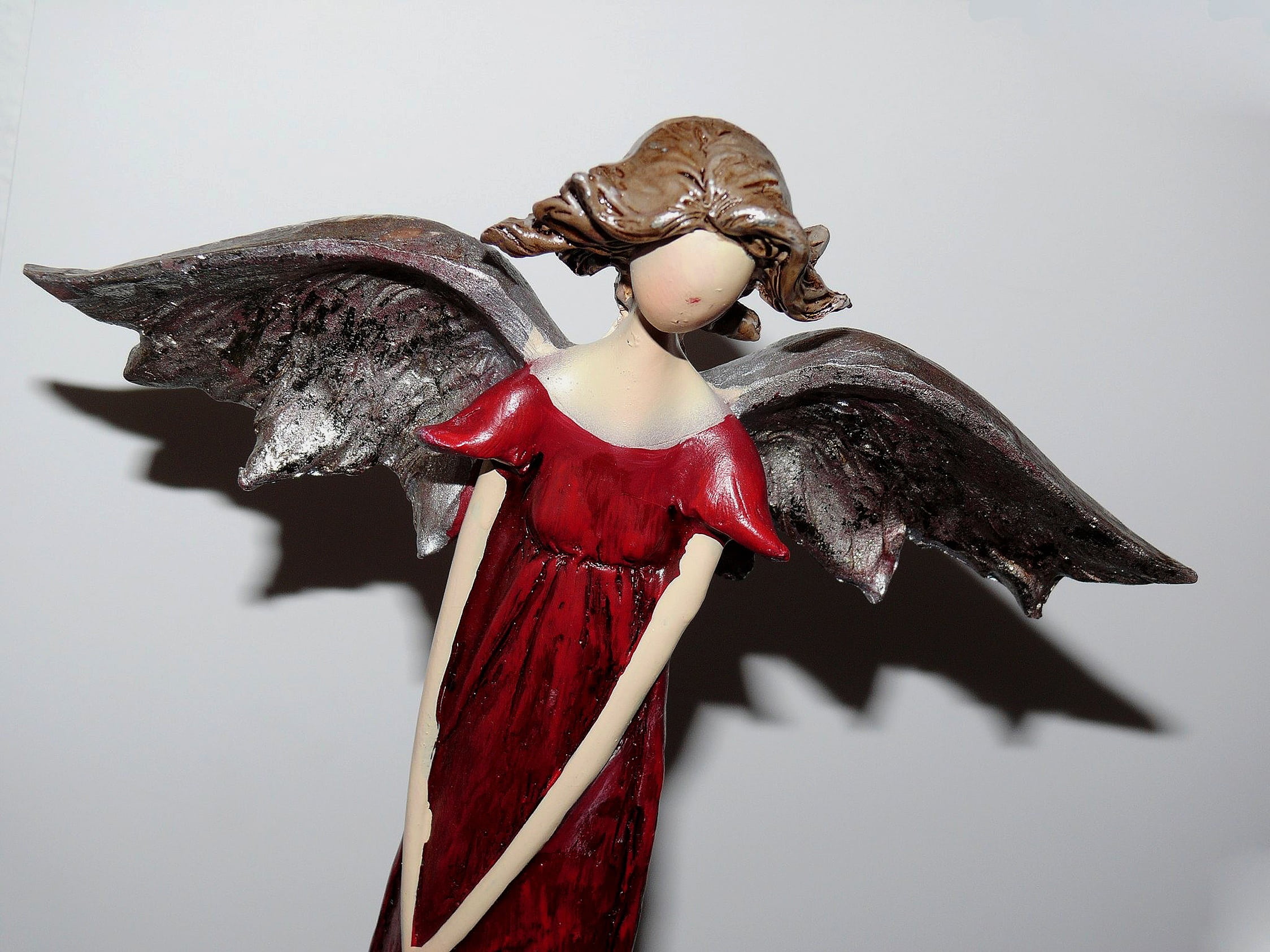 fly, arts culture and entertainment, studio shot, celebration, angel, indoors, representation, art and craft, sky, heavenly guardian, no people, red, belief, HD Wallpaper