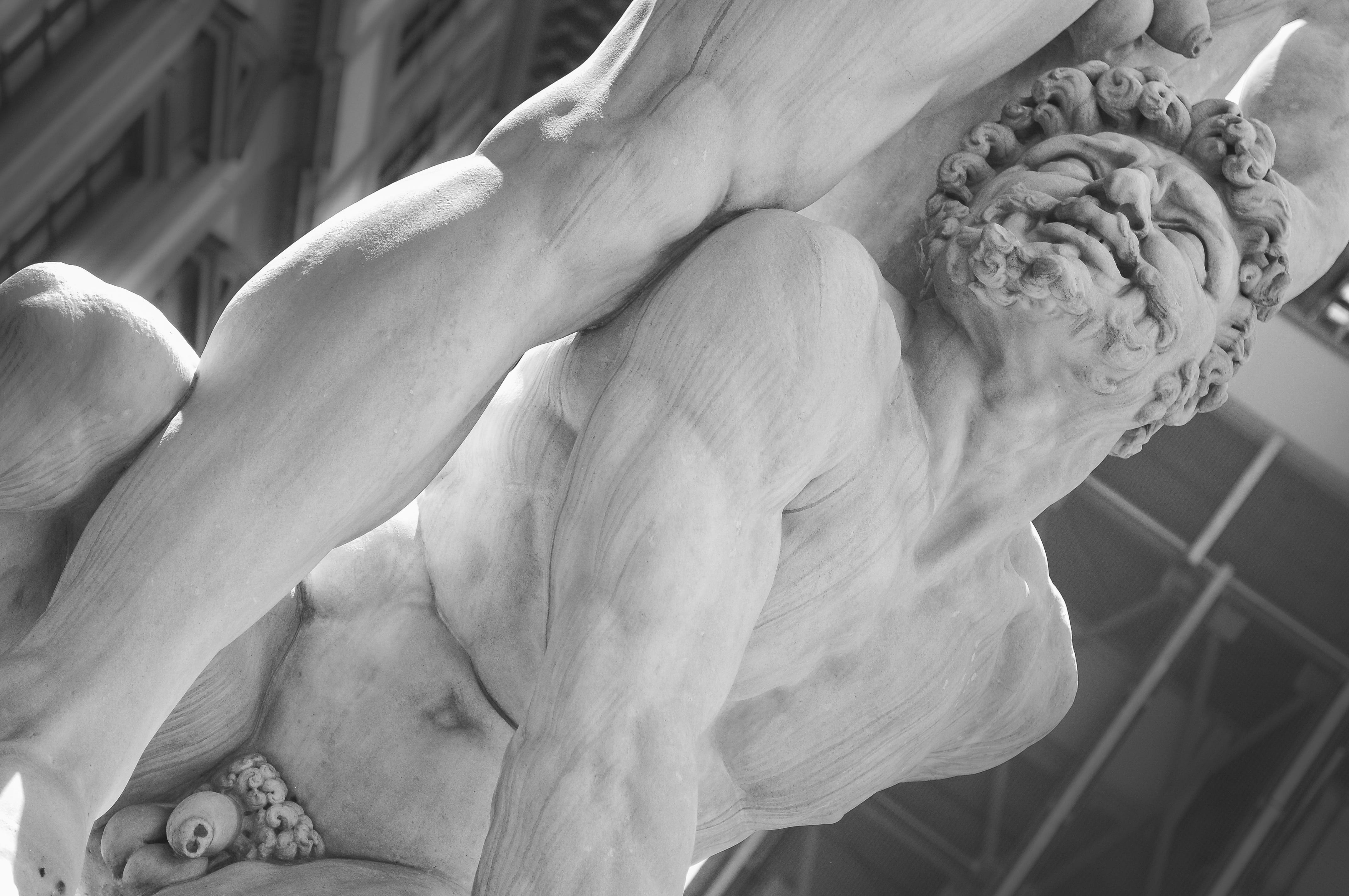 classical style, 4K, culture, black and white, craft, monument, stone material, ornate, stone, classic, greek, close-up, fine art statue, historic, sculpture, HD Wallpaper