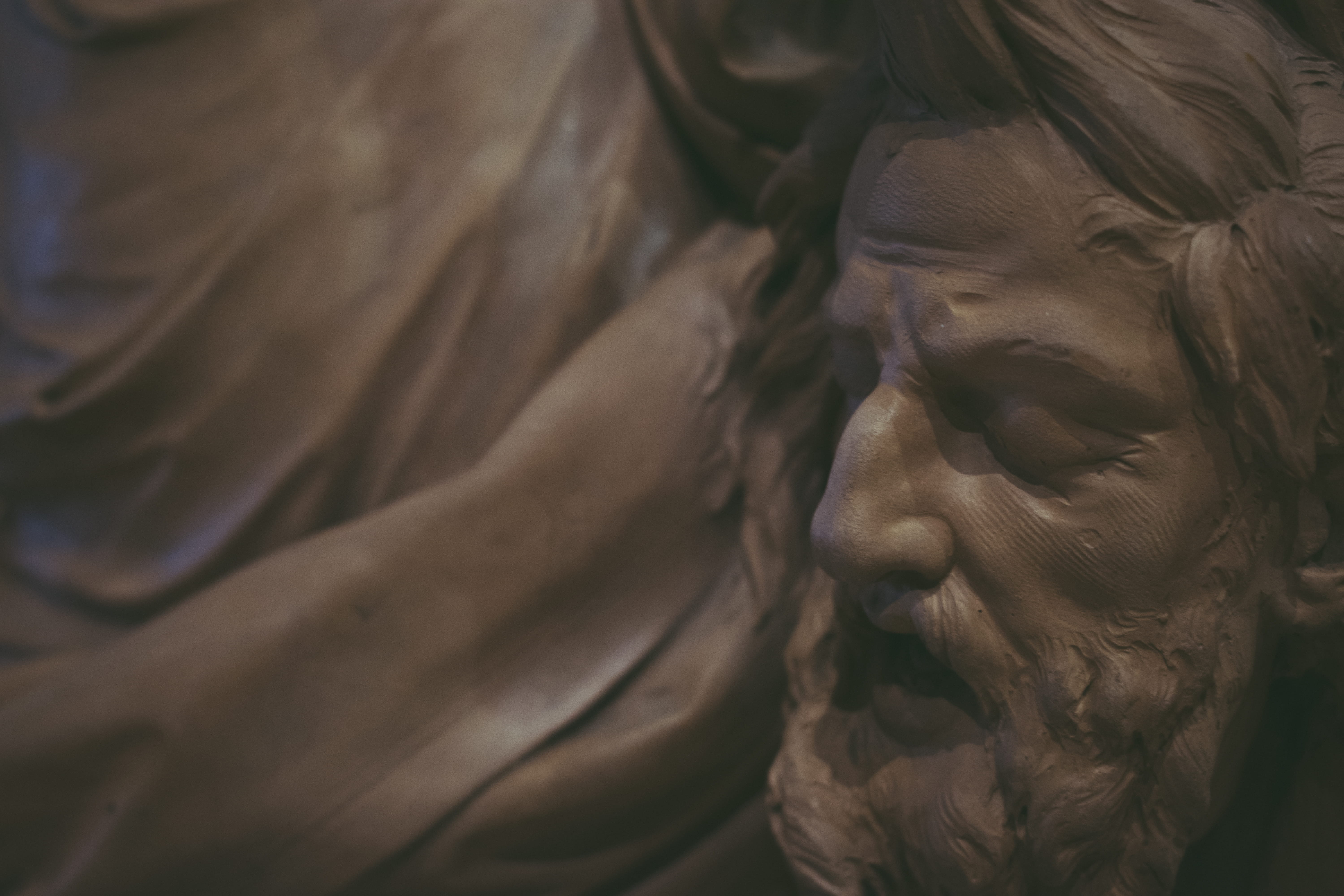 statue, day, human representation, art and craft, sculpture, stone material, greek, focus on foreground, art museum, city, backgrounds, representation, HD Wallpaper