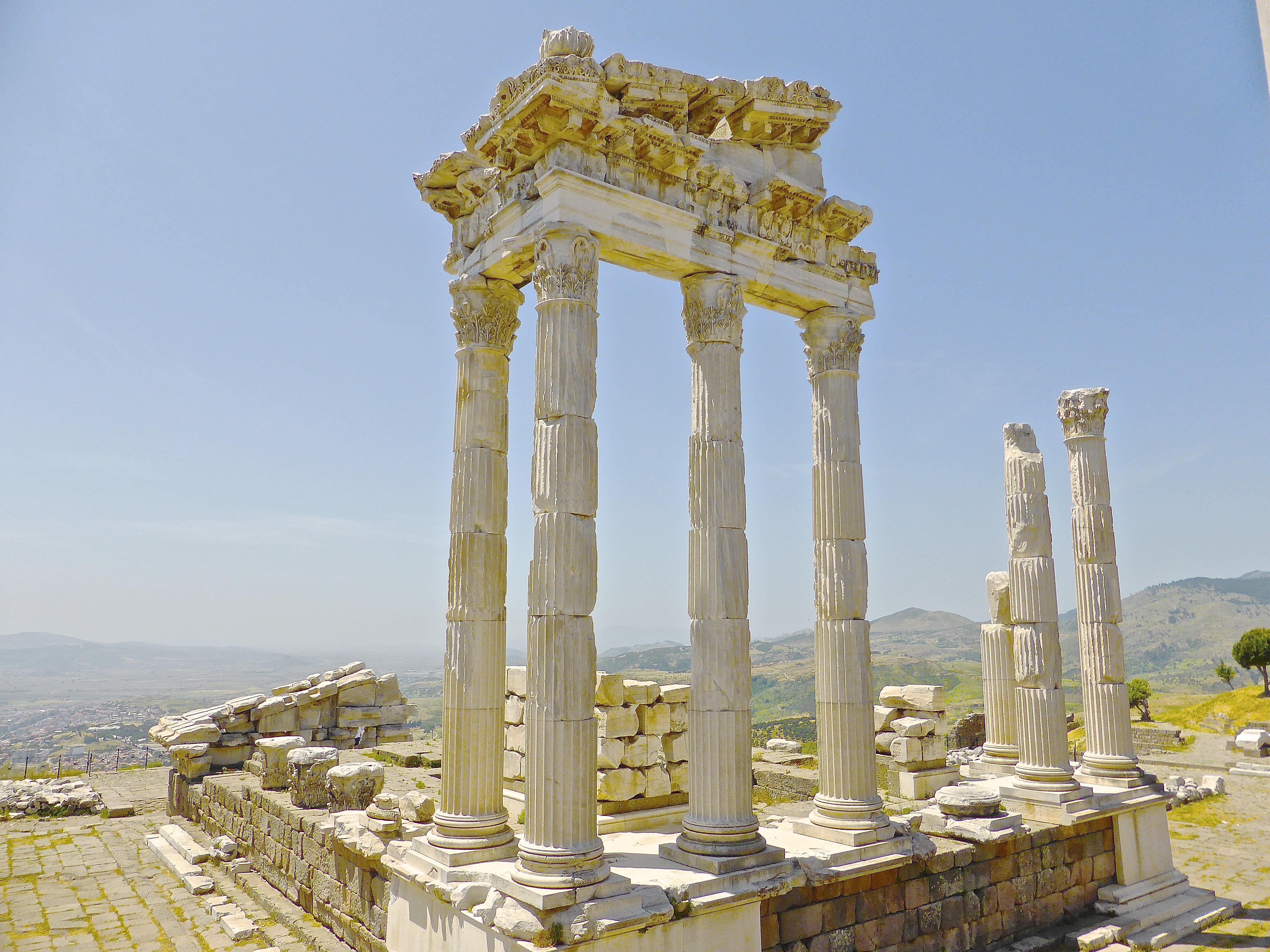 architectural Column, the Past, greece, turkey, temple - Building, clear sky, nature, ruined, 4K, cultures, columns, city, ancient civilization, white, HD Wallpaper