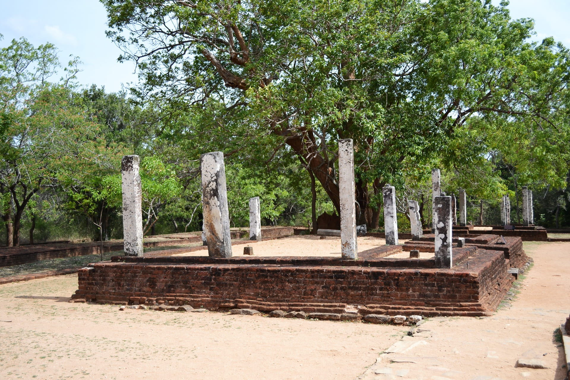 temple - Building, ancient ruins, ancient, ruined, 1080P, sky, statue, architecture, architectural column, old temple, park - man made space, no people, HD Wallpaper