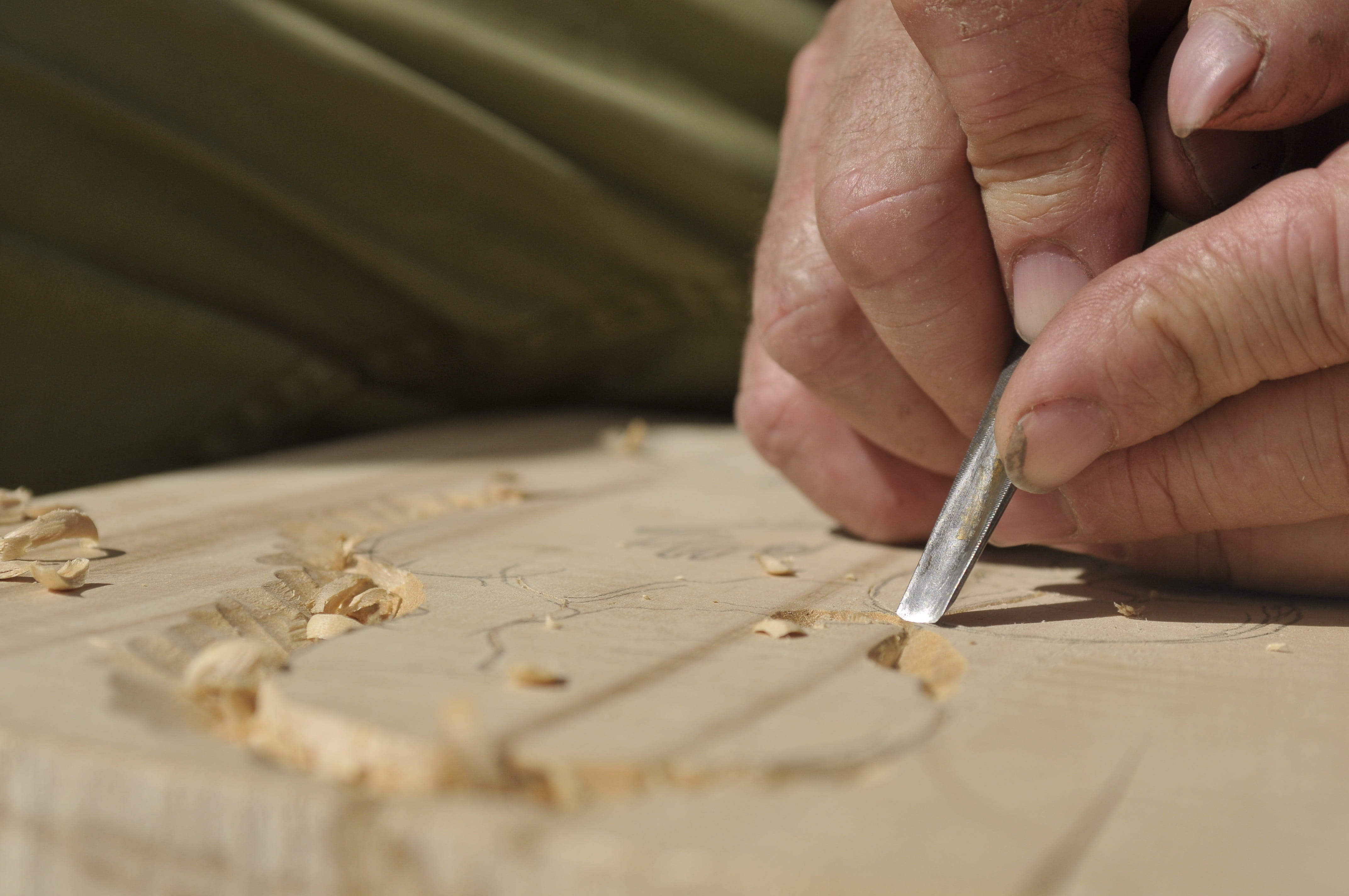 craft, human hand, human body part, holding, skill, carpenter, one person, human limb, metal, tailor, real people, creativity, close-up, working, selective focus, HD Wallpaper