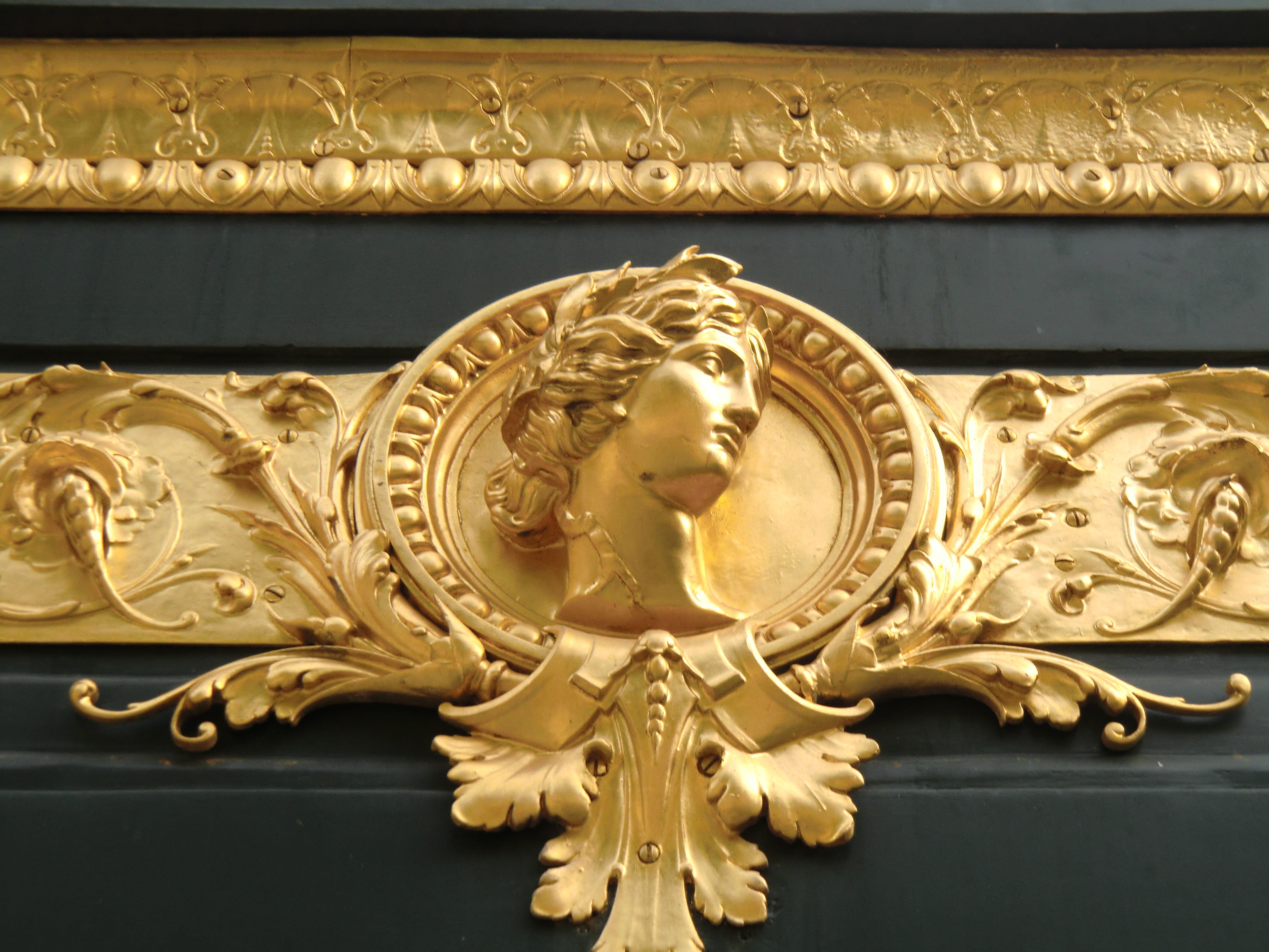 Facade, gold colored, carving - craft product, architecture and art, bas relief, craft, no people, history, creativity, architecture, low angle view, female likeness, HD Wallpaper