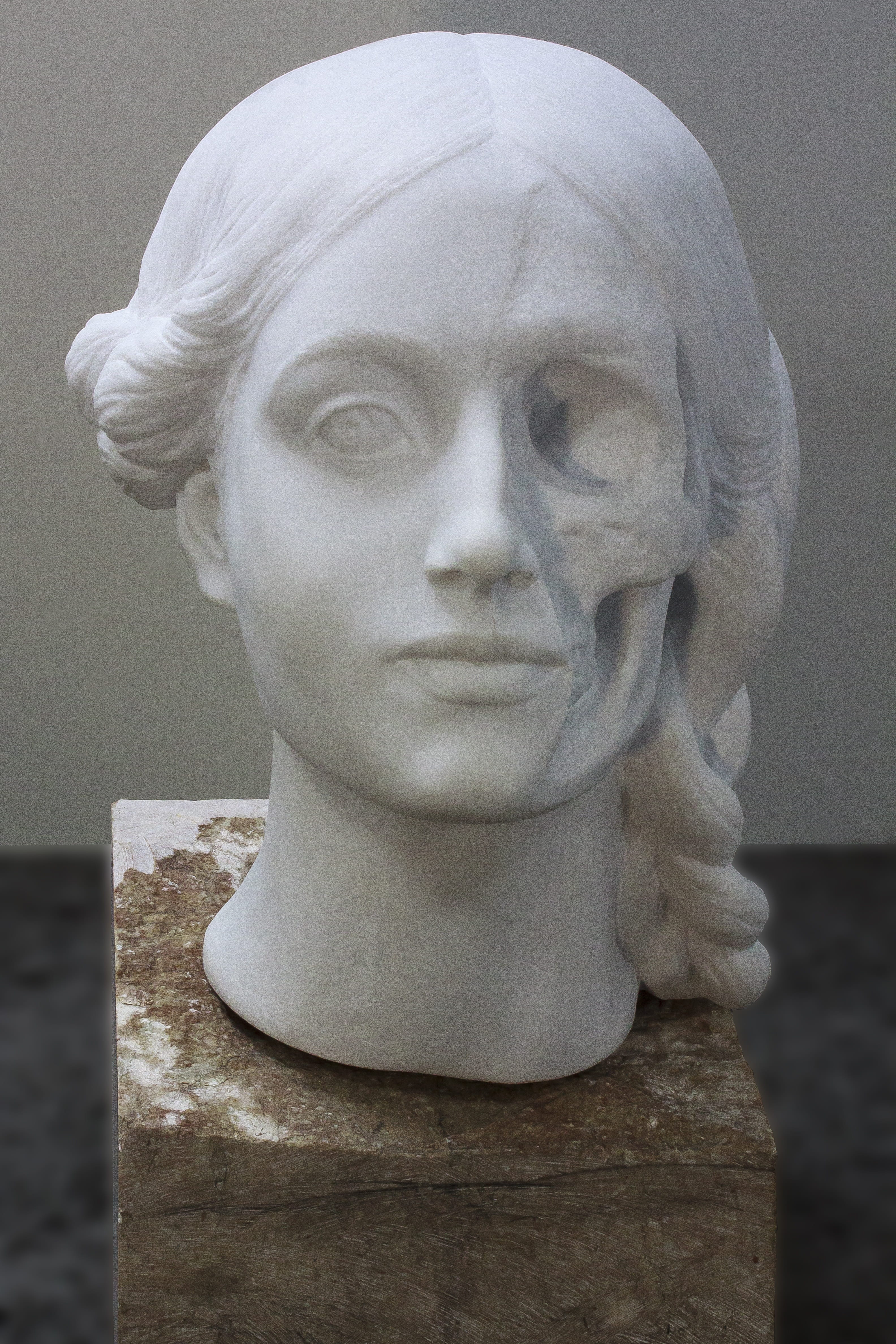 day, transience, architecture, no people, stone material, human representation, woman, creativity, representation, male likeness, close-up, bust, head, Phone HD Wallpaper