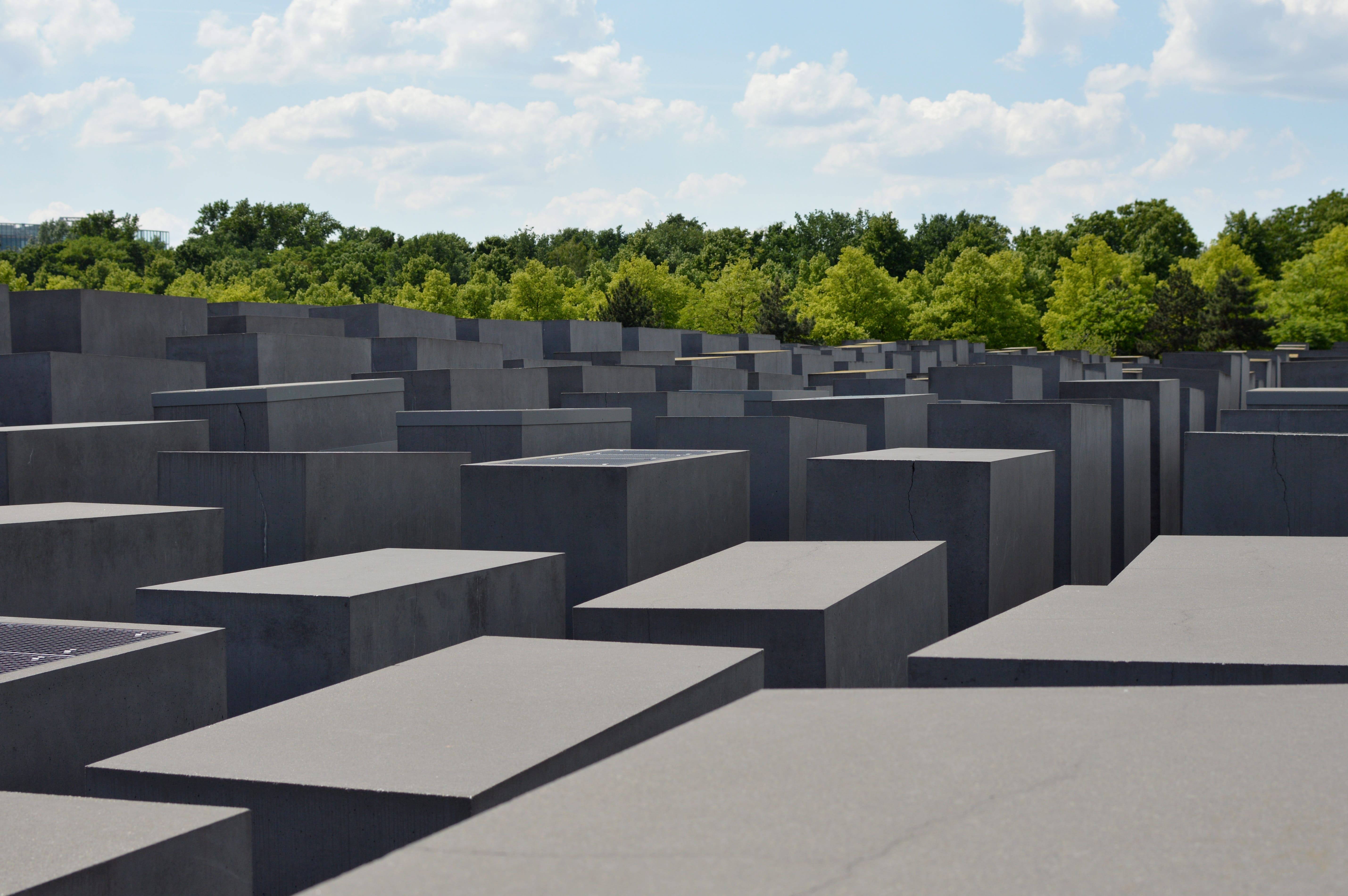 memorial, tourism, architecture, european, history, outdoors, plant, no people, travel, europe, block, built structure, sky, sunlight, concrete, day, nature, HD Wallpaper