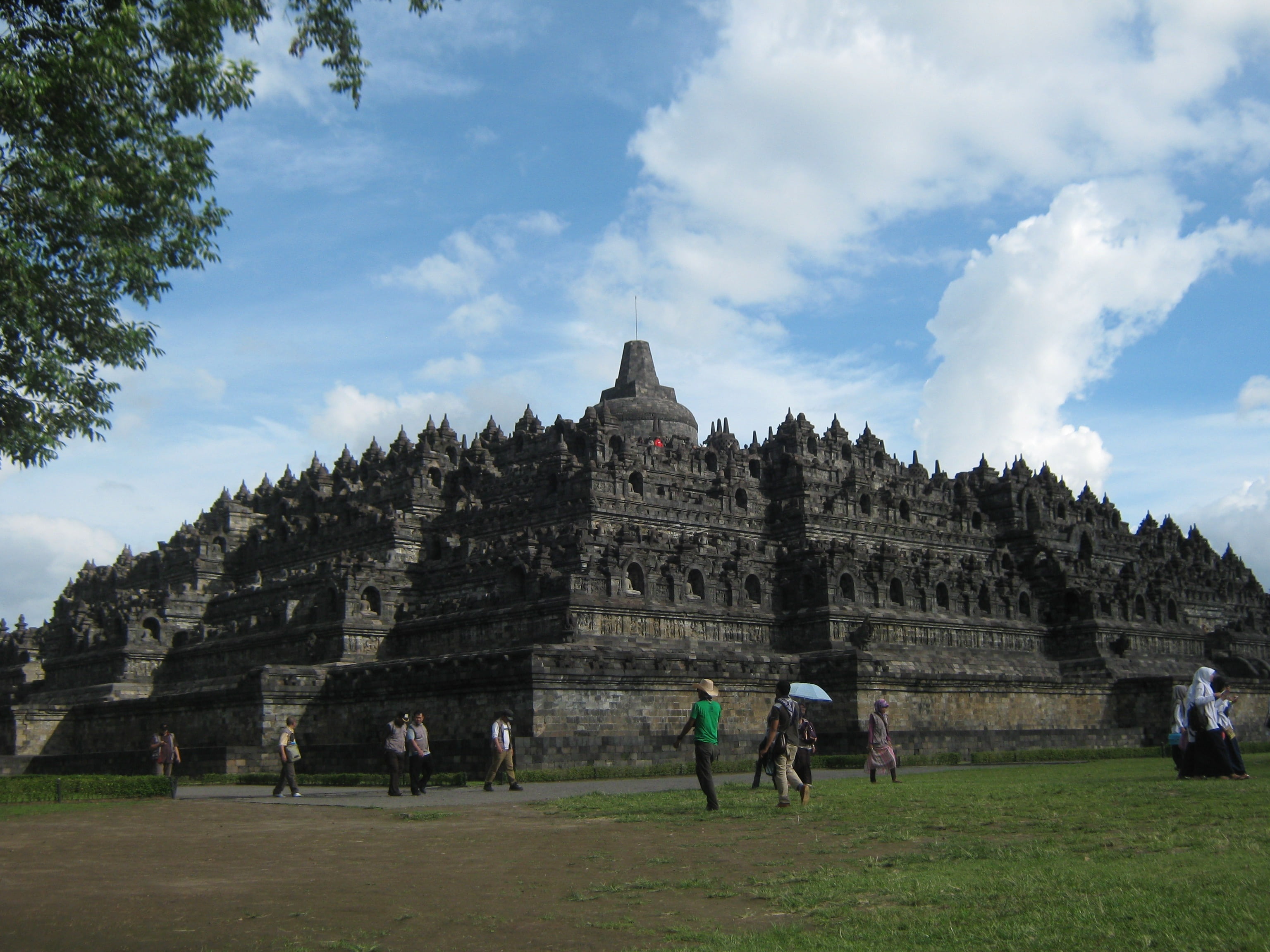 building, buddhism, 2K, built structure, visit, ancient, place of worship, indonesia, borobudur, ancient civilization, history, sky, building exterior, HD Wallpaper