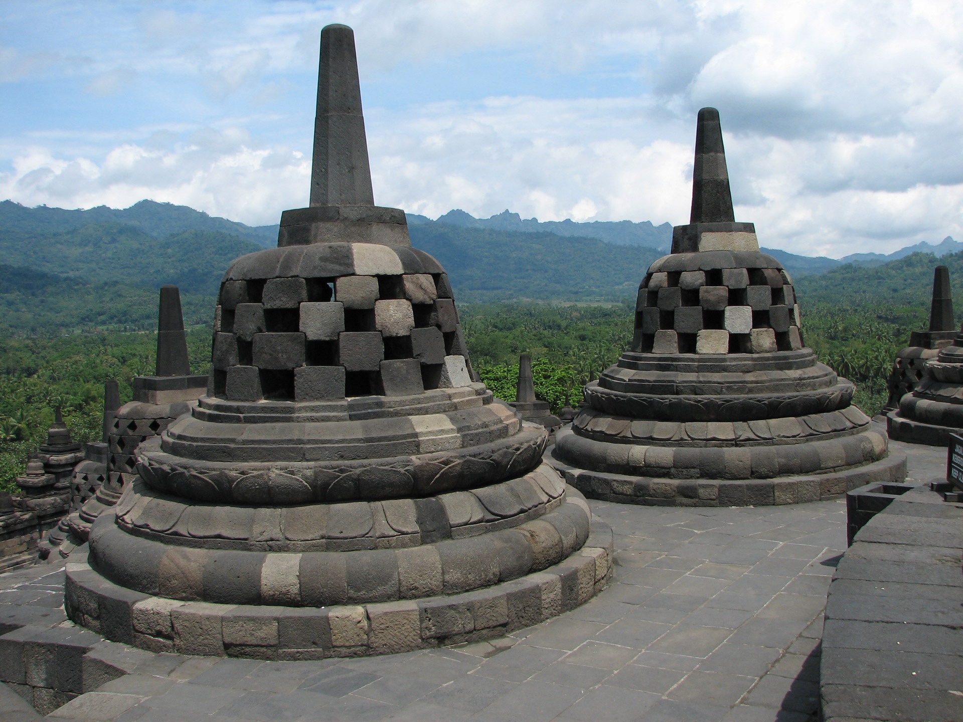 1080P, monument, ancient civilization, no people, mountain, nature, spirituality, religion, sky, cloud - sky, green, java, architecture, indonesia, built structure, HD Wallpaper