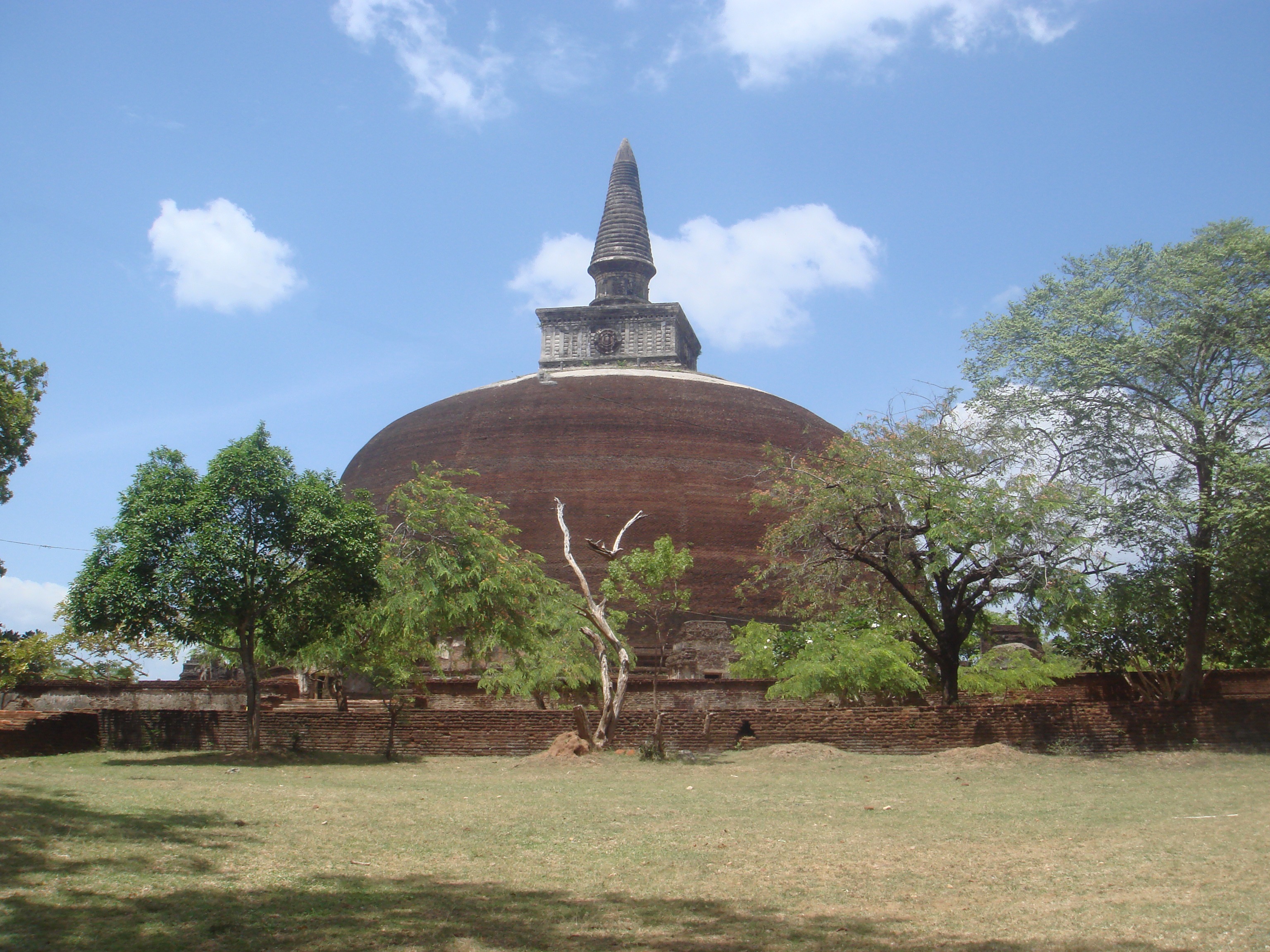 statue, clouds, religion, built structure, place of worship, no people, architecture, worship, sky, rock, plant, belief, spirituality, sri lanka, the past, HD Wallpaper