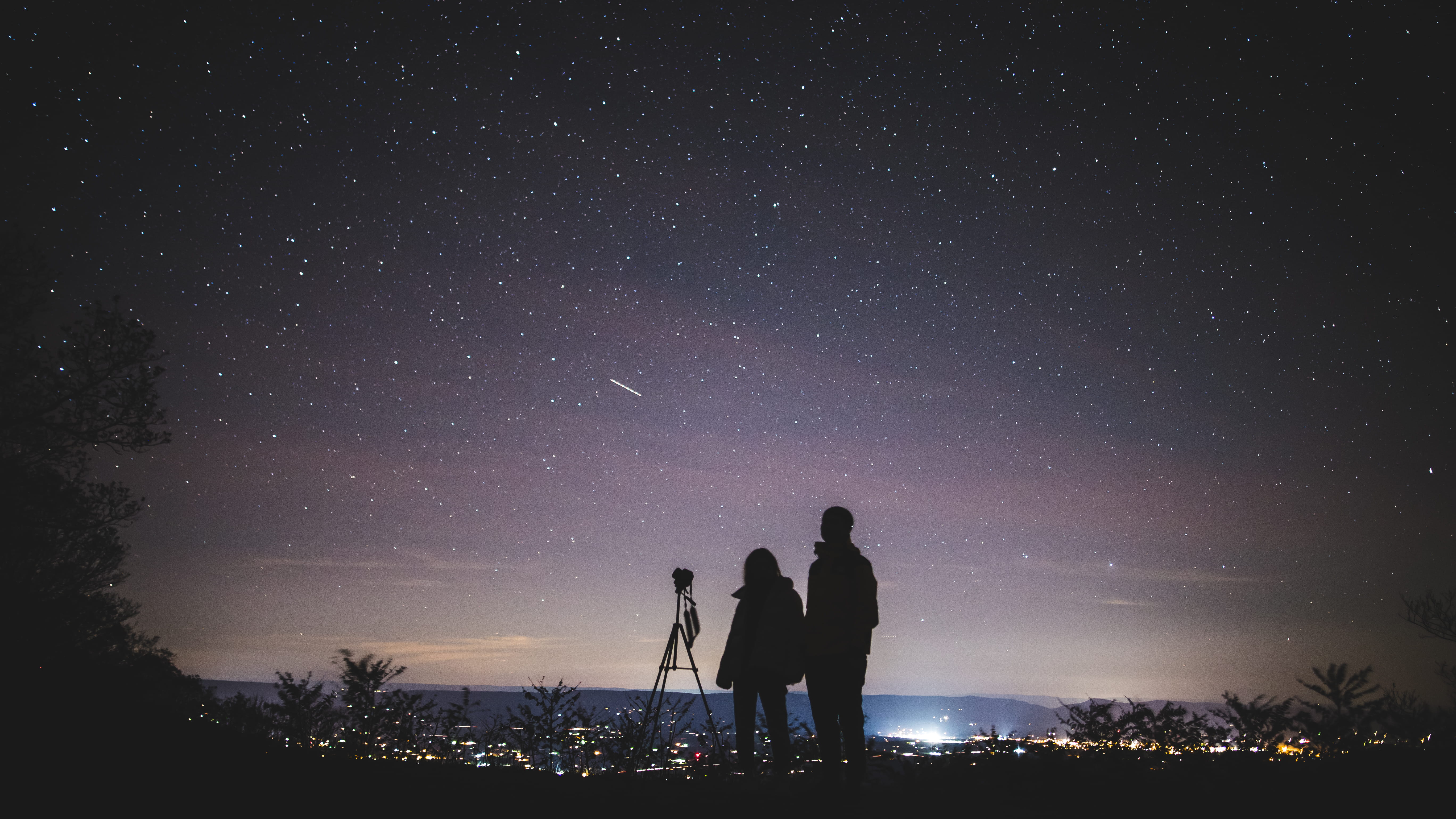mobile, nature, togetherness, couple, scenic, beauty in nature, silhouette, person, star field, positive emotion, scenics - nature, star, starry, HD Wallpaper