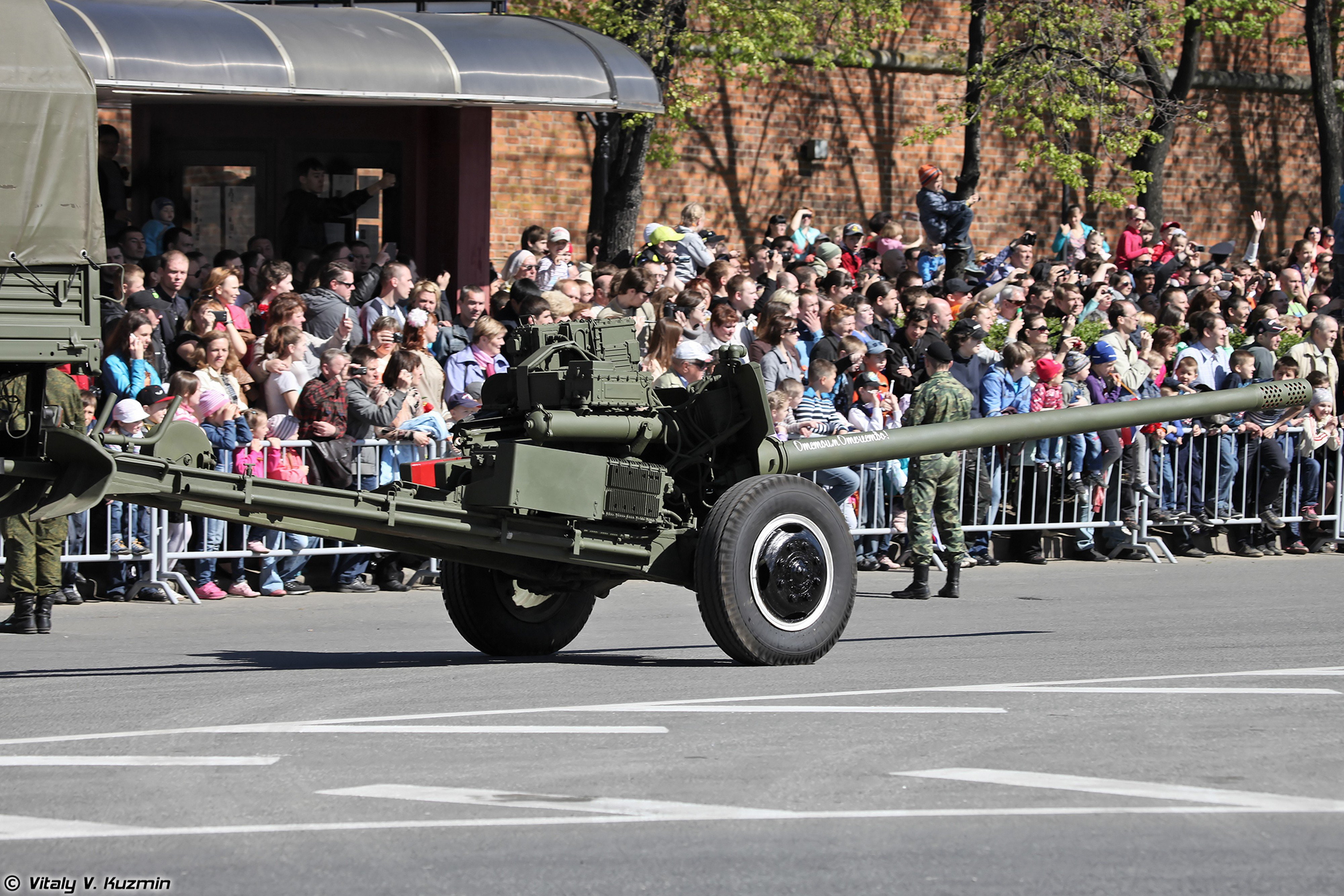 2014, military, parade in nizhny novgorod, 4K, russia, russian, red star, 4000x2667, gun, mt 12r, army, day, 100mm, victory, HD Wallpaper