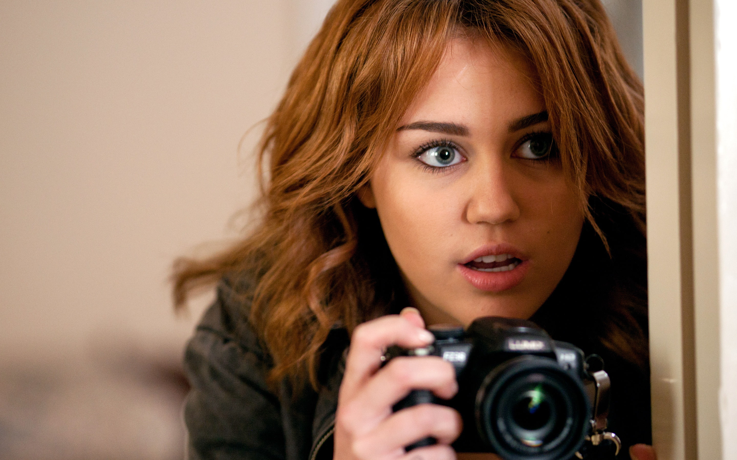 miley, cyrus, undercover, 2K, HD Wallpaper