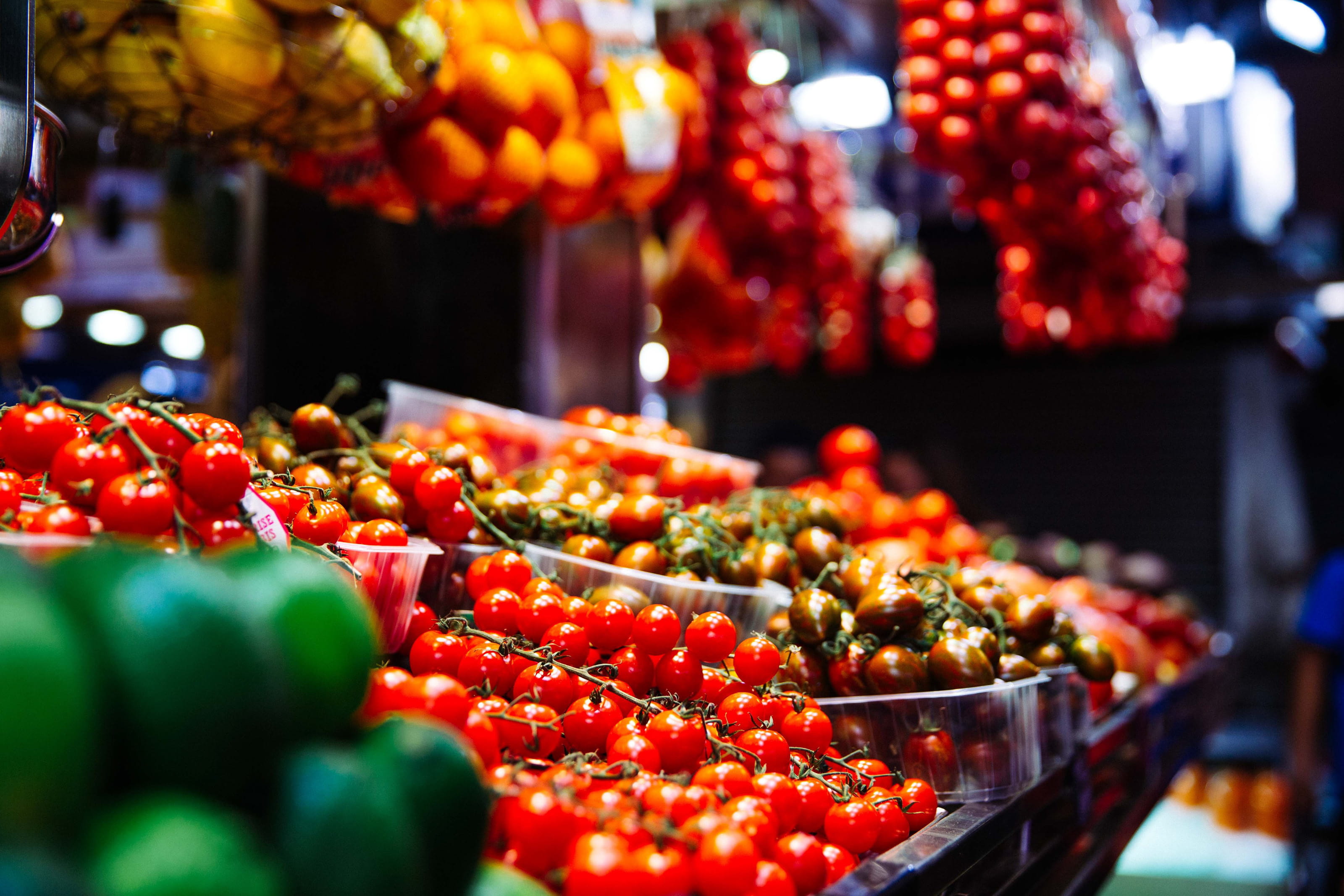 vegetable, freshness, organic, natural, healthy, green, market stall, farmers market, tomato, food, tomatoes, display, variety, produce, abundance, variation, HD Wallpaper