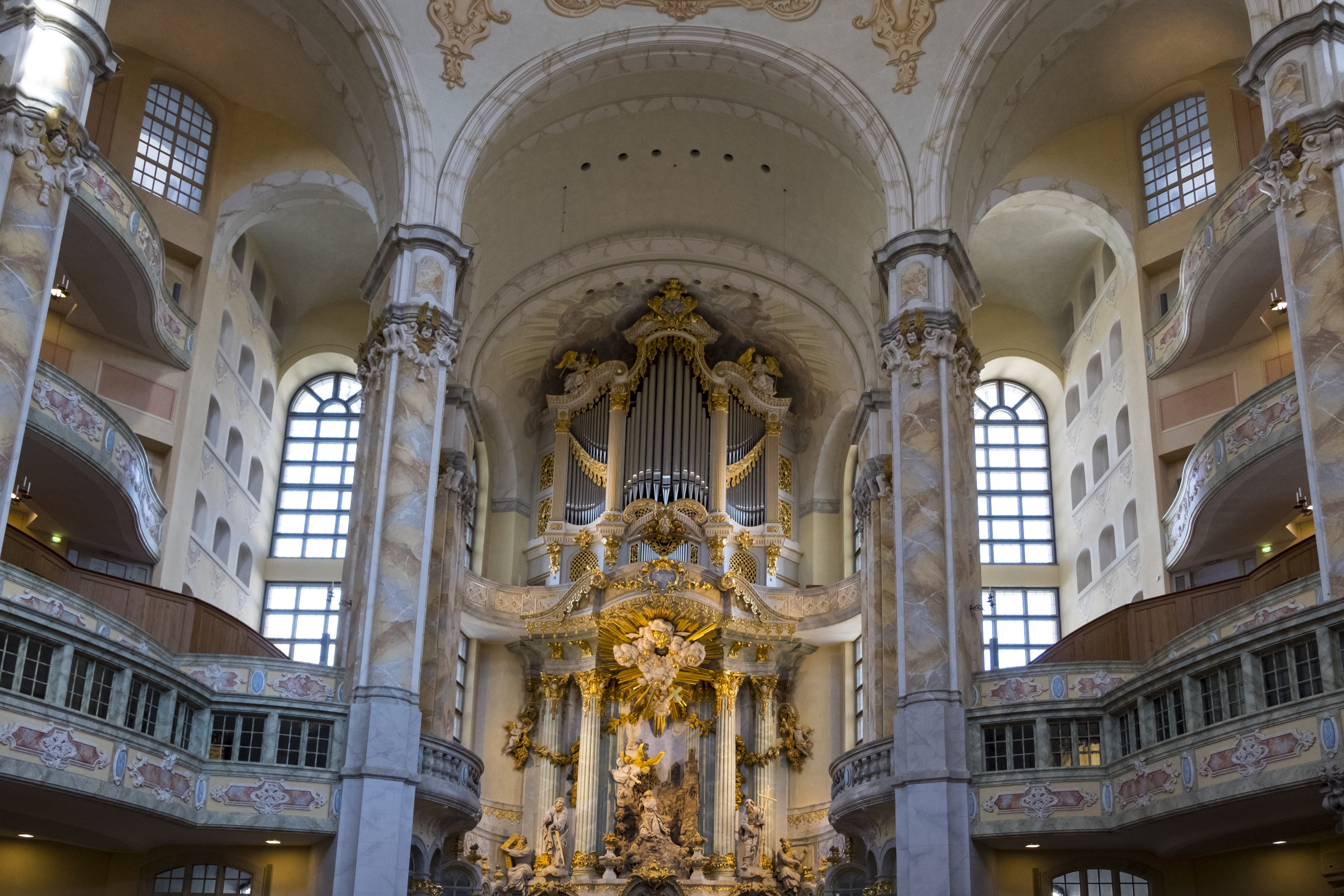 landmark, window, architectural column, place of worship, religion, frauenkirche, building exterior, spirituality, old town, altar, tourism, low angle view, HD Wallpaper