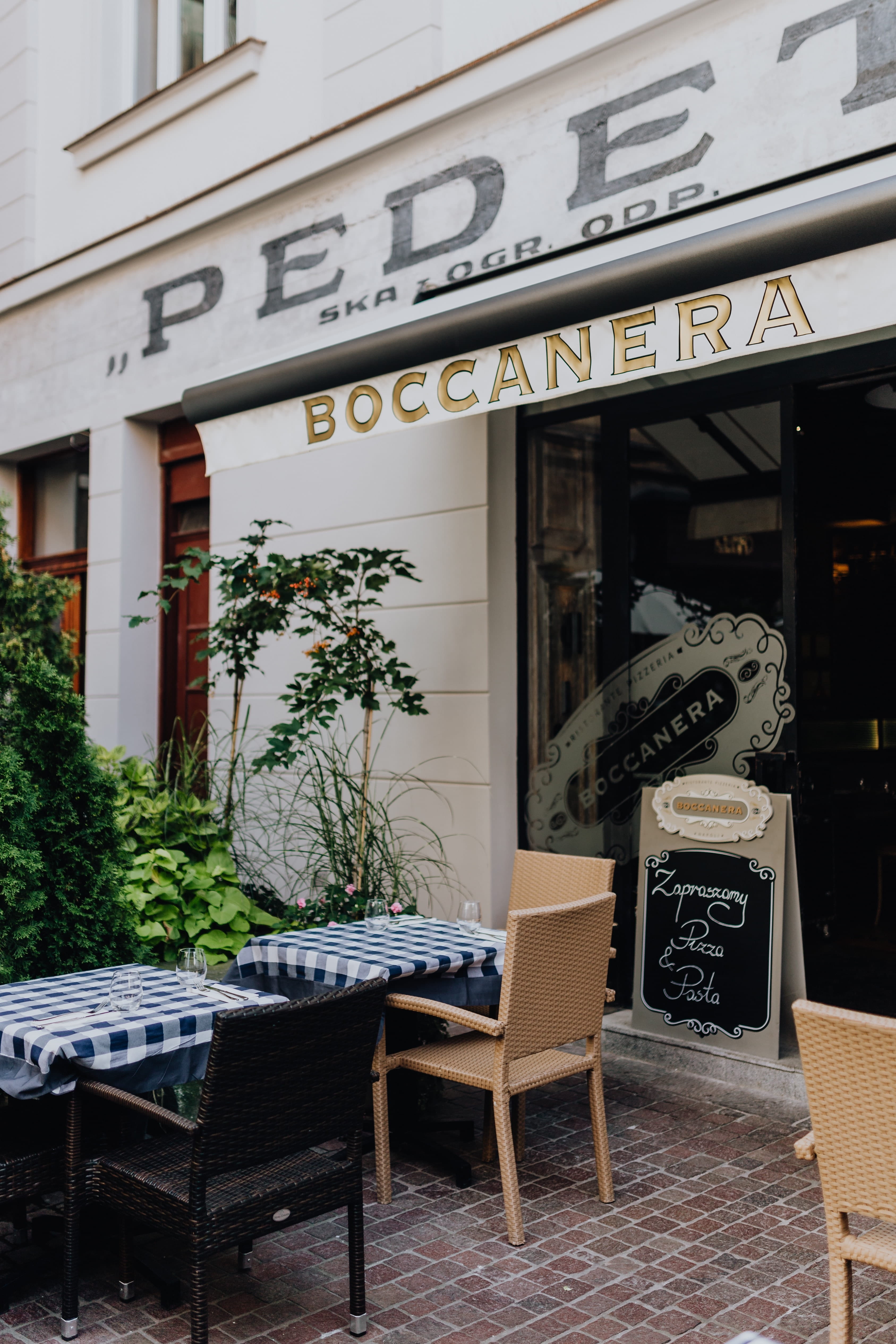 communication, building, entrance, no people, restaurant, polish, table, Poland, building exterior, western script, cafe, karkow, non-western script, cracow, Phone HD Wallpaper