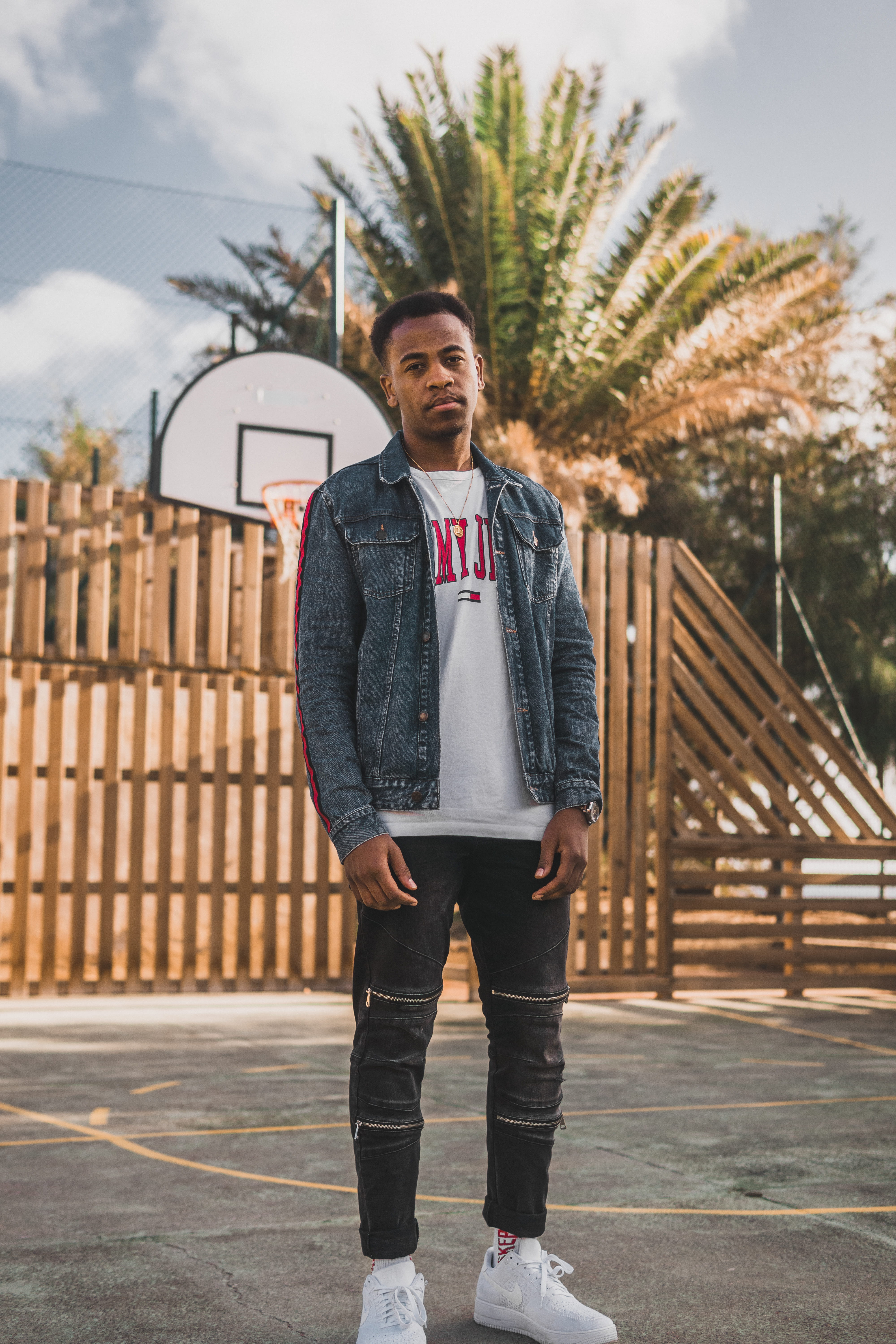 full length, near, portrait, tree, one person, young adult, boot, casual clothing, shoe, outdoors, home decor, 5K, denim, clothing, human, sleeve, system, Phone HD Wallpaper