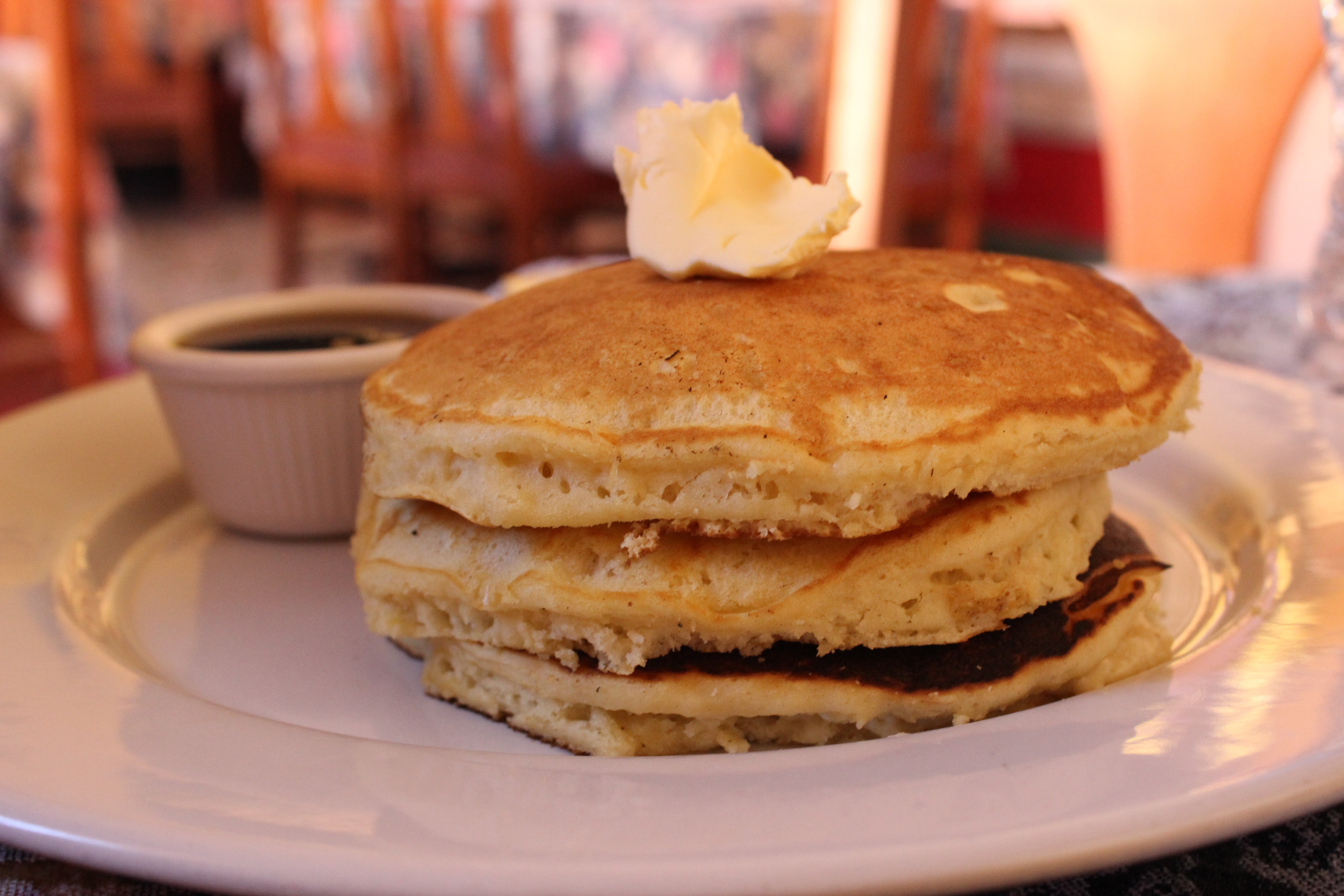 indulgence, serving size, pancake, breakfast, meal, plate, indoors, ceramic, meat, snack, close-up, food, sweet food, food and drink, white, bread, unhealthy eating, HD Wallpaper