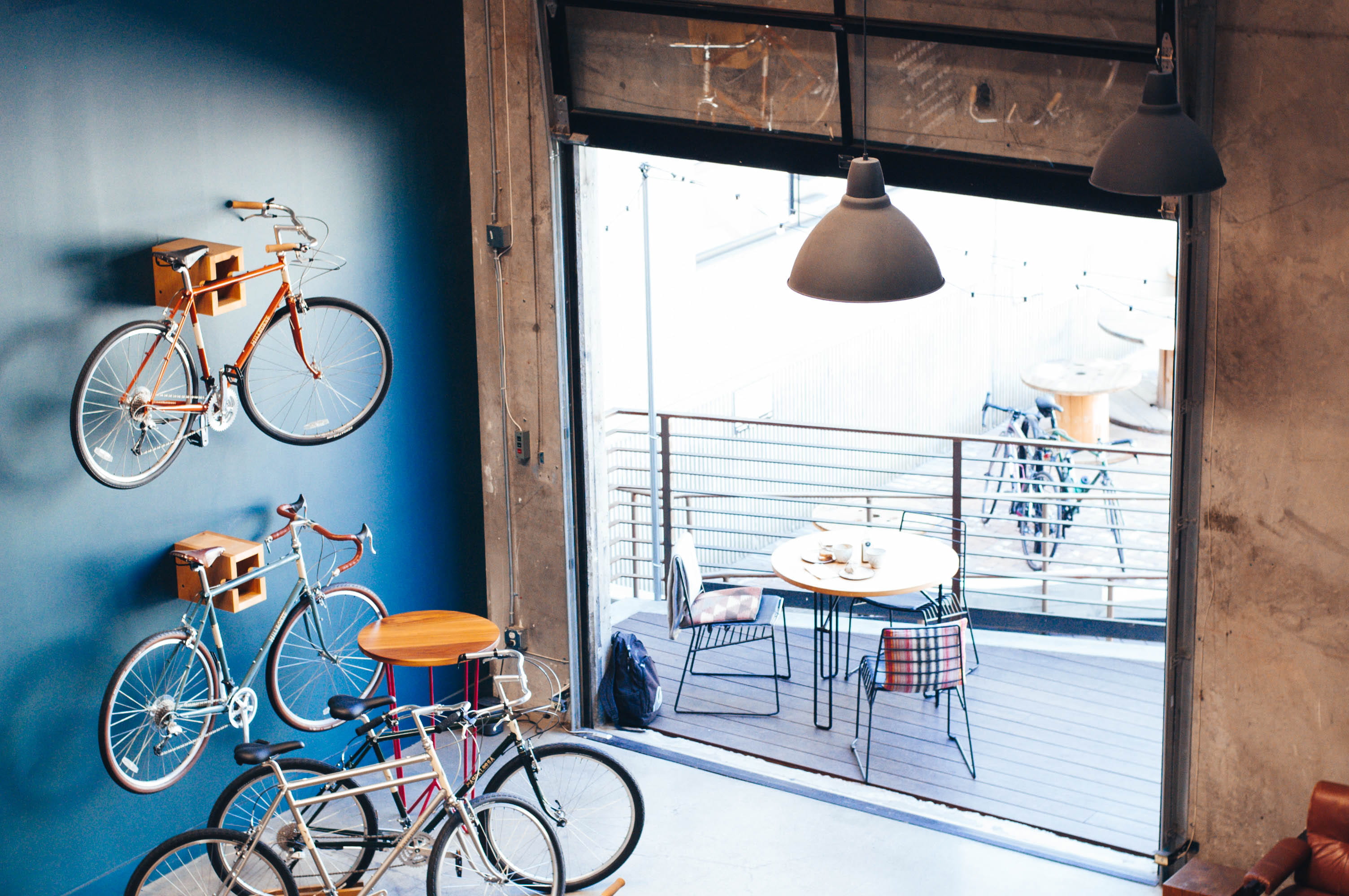 dining, wall - building feature, street, bistro, lighting equipment, cafe, bicycle, no people, coffee, hanging, light, container, mode of transportation, HD Wallpaper