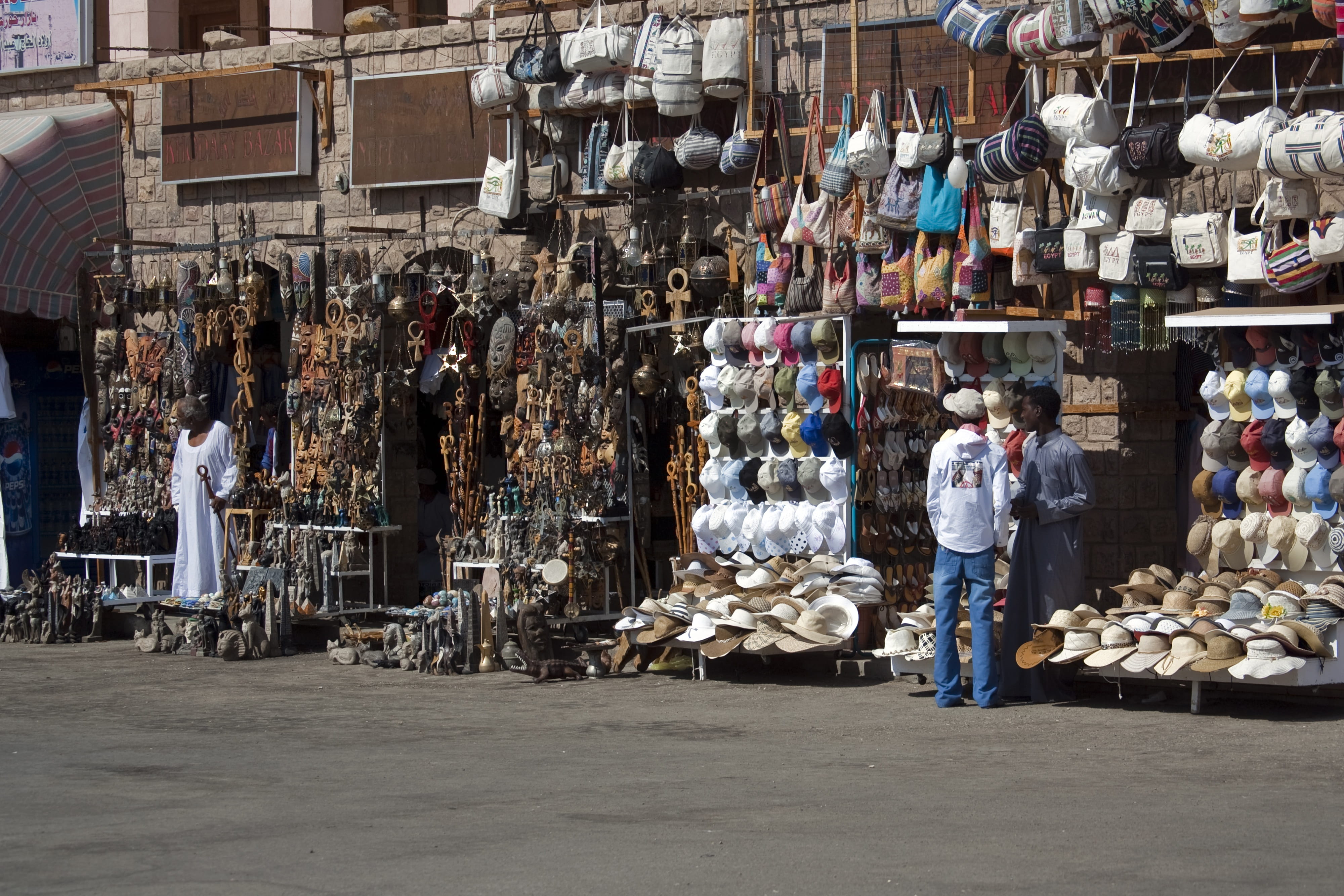 day, buying, shop, business, traditional, street market, for sale, retail display, large group of objects, occupation, standing, market, variation, women, HD Wallpaper