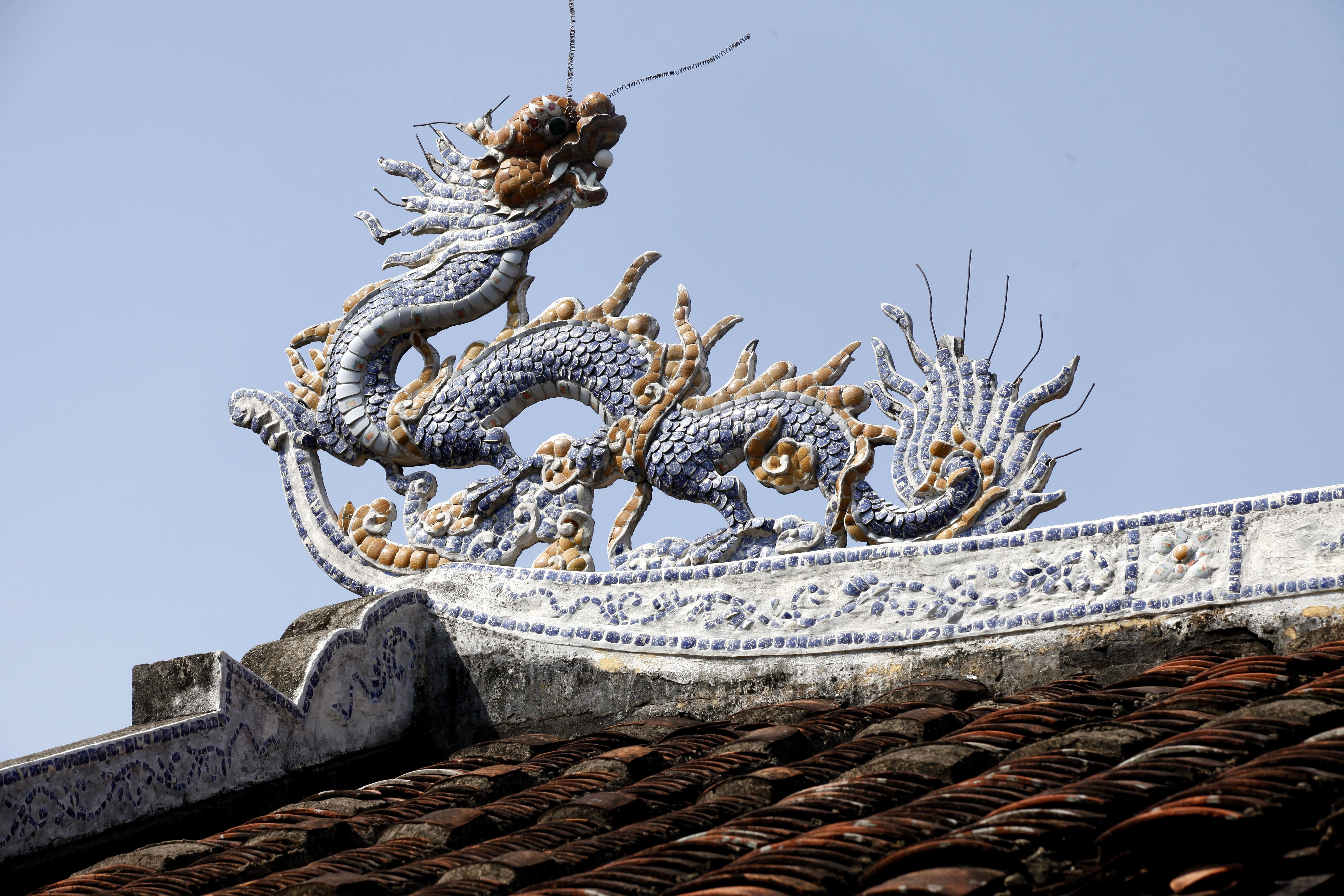 built structure, old town, sculpture, animal themes, building, unesco, clear sky, building exterior, no people, architecture, creativity, old, animal representation, HD Wallpaper