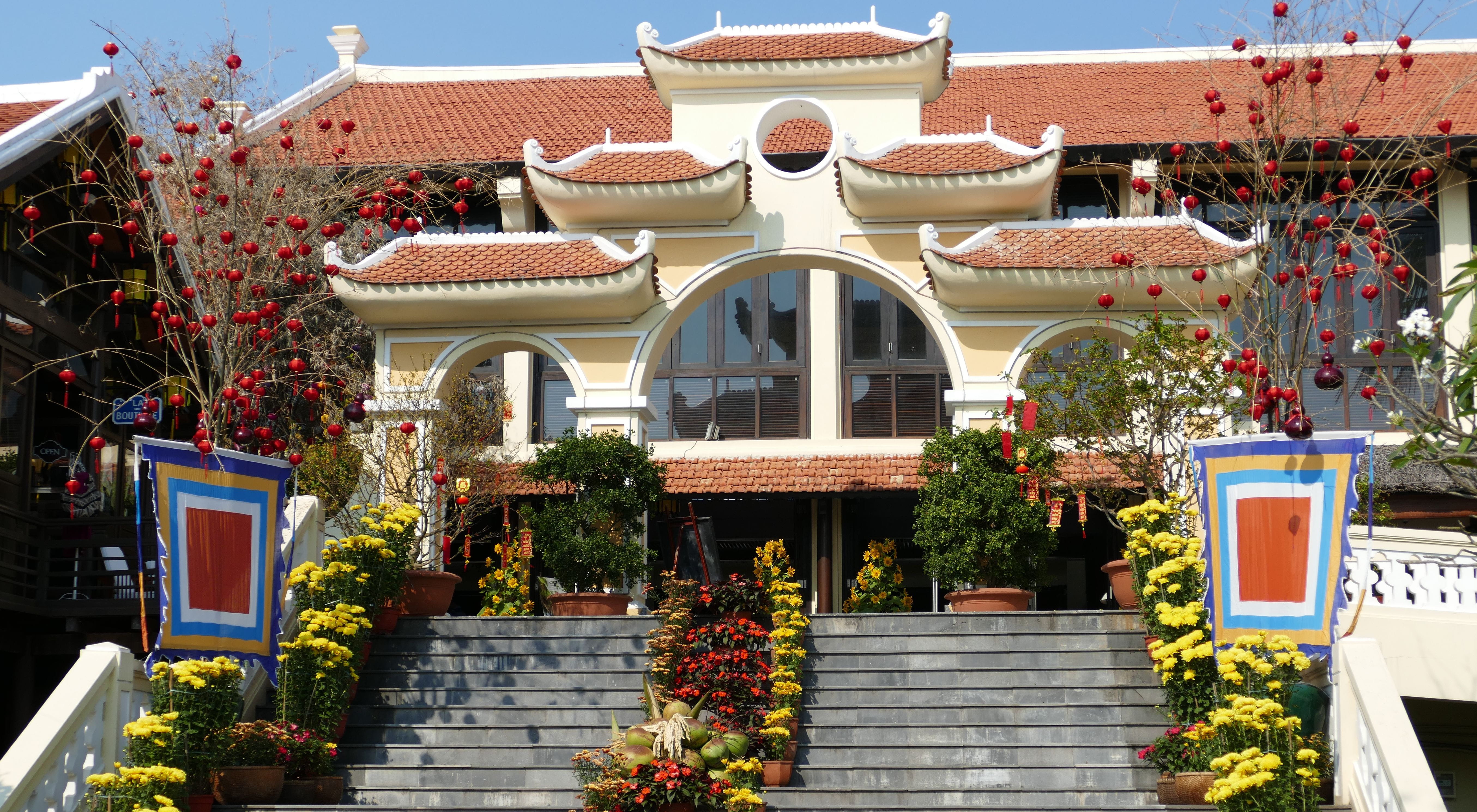 built structure, chinese, house, building, residential district, luxury, building exterior, stairs, nature, tree, 5K, day, flag, sunlight, entrance, staircase, HD Wallpaper