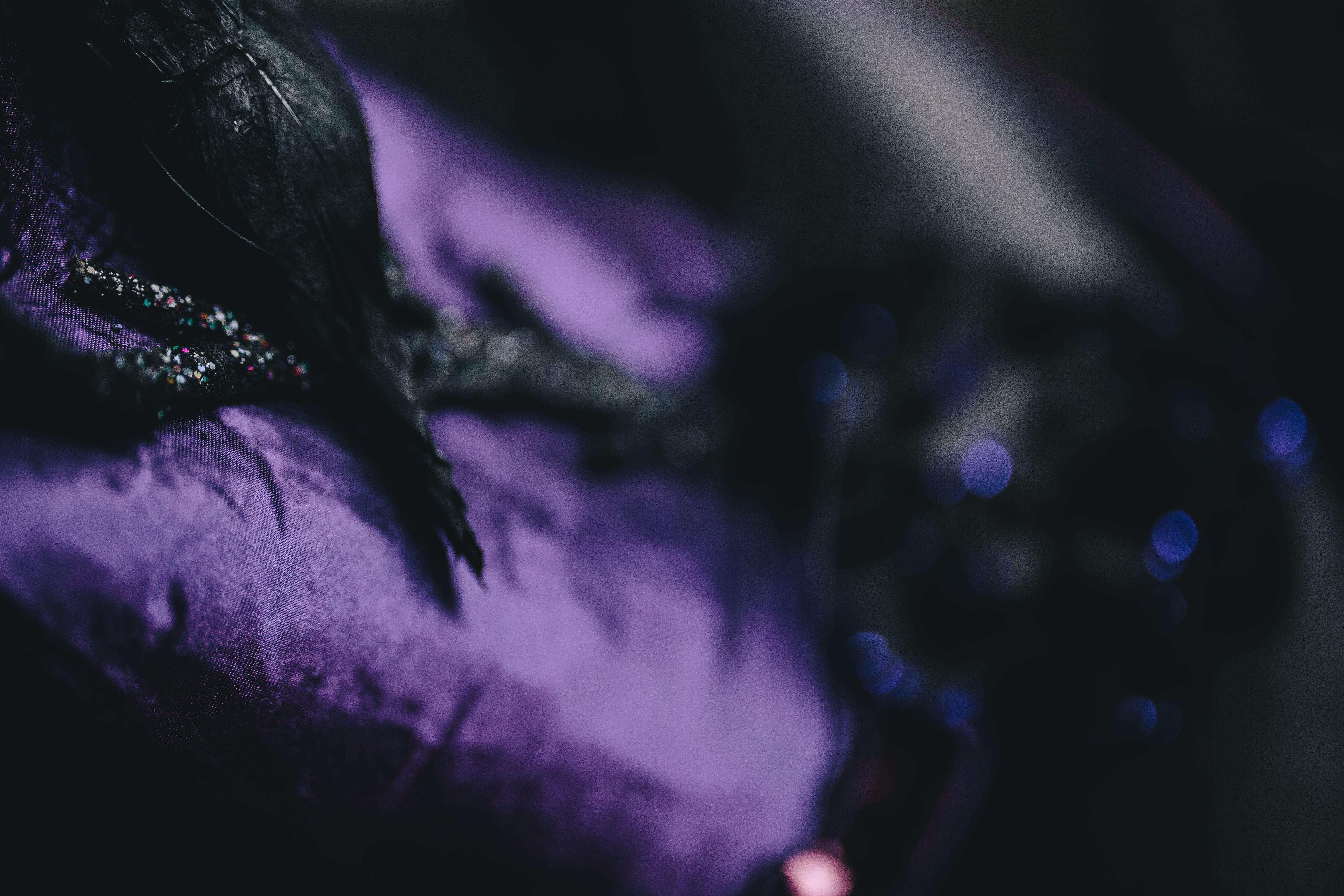 night, abstract, close-up, backgrounds, spooky, autumn, clothing, bed, Halloween, body part, selective focus, defocused, horror, human body part, macro, HD Wallpaper
