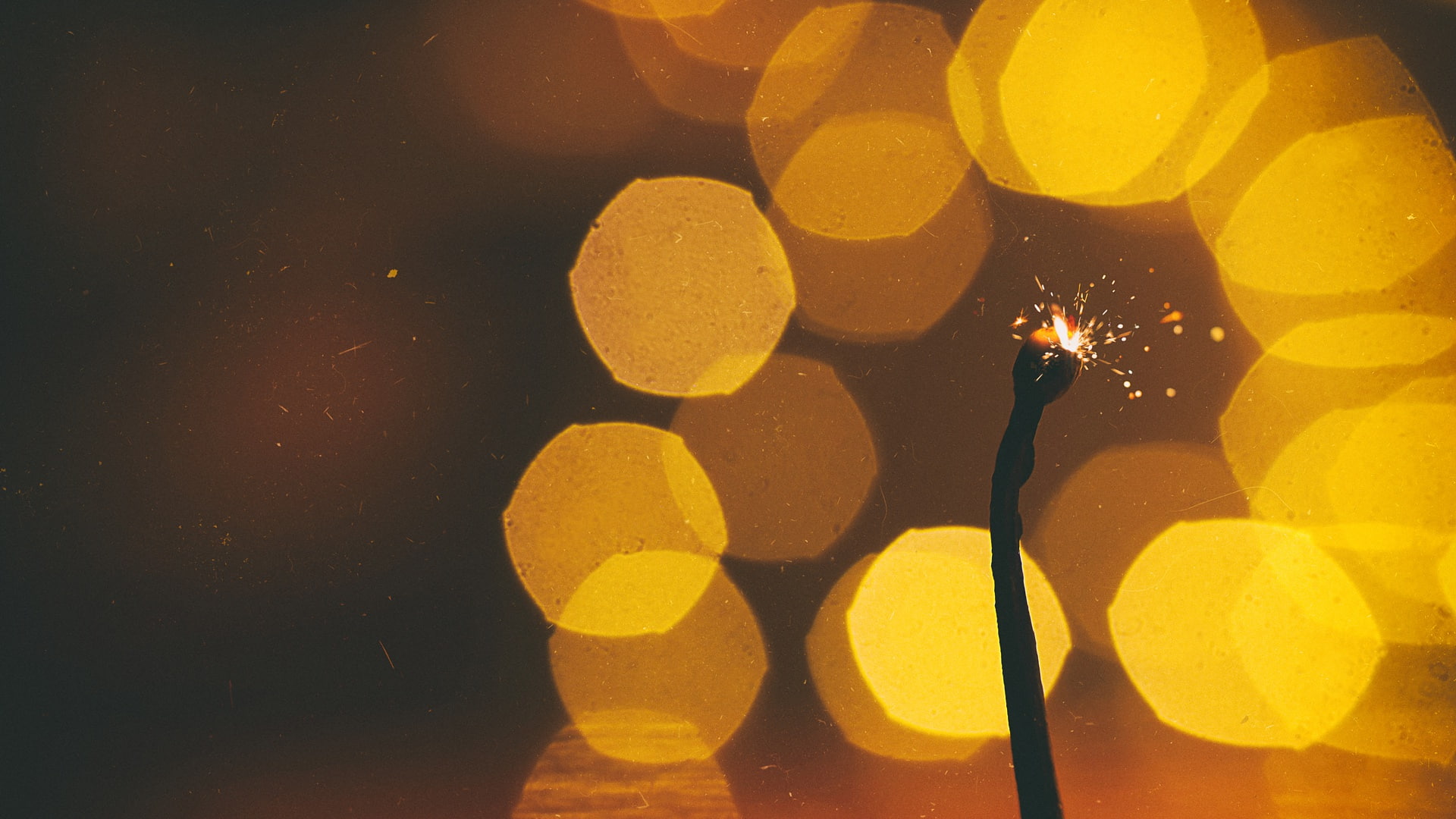 macro, photography, closeup, matches, 1080P, moody, bokeh, lights, film grain, noise, HD Wallpaper