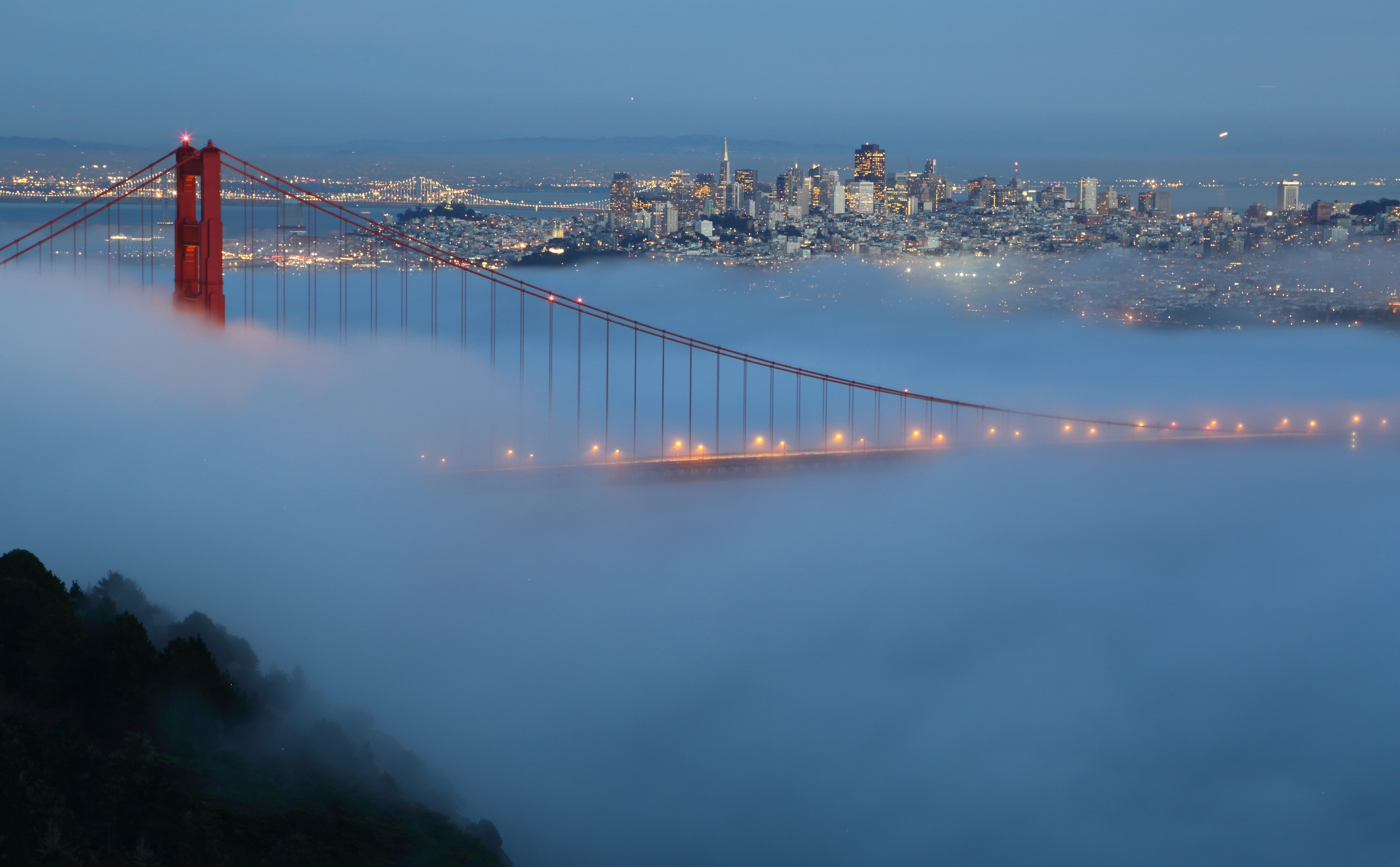 transportation, suspension bridge, travel destinations, marin, City, bay, tourism, cityscape, outdoors, office building exterior, water, sausalito, California, HD Wallpaper