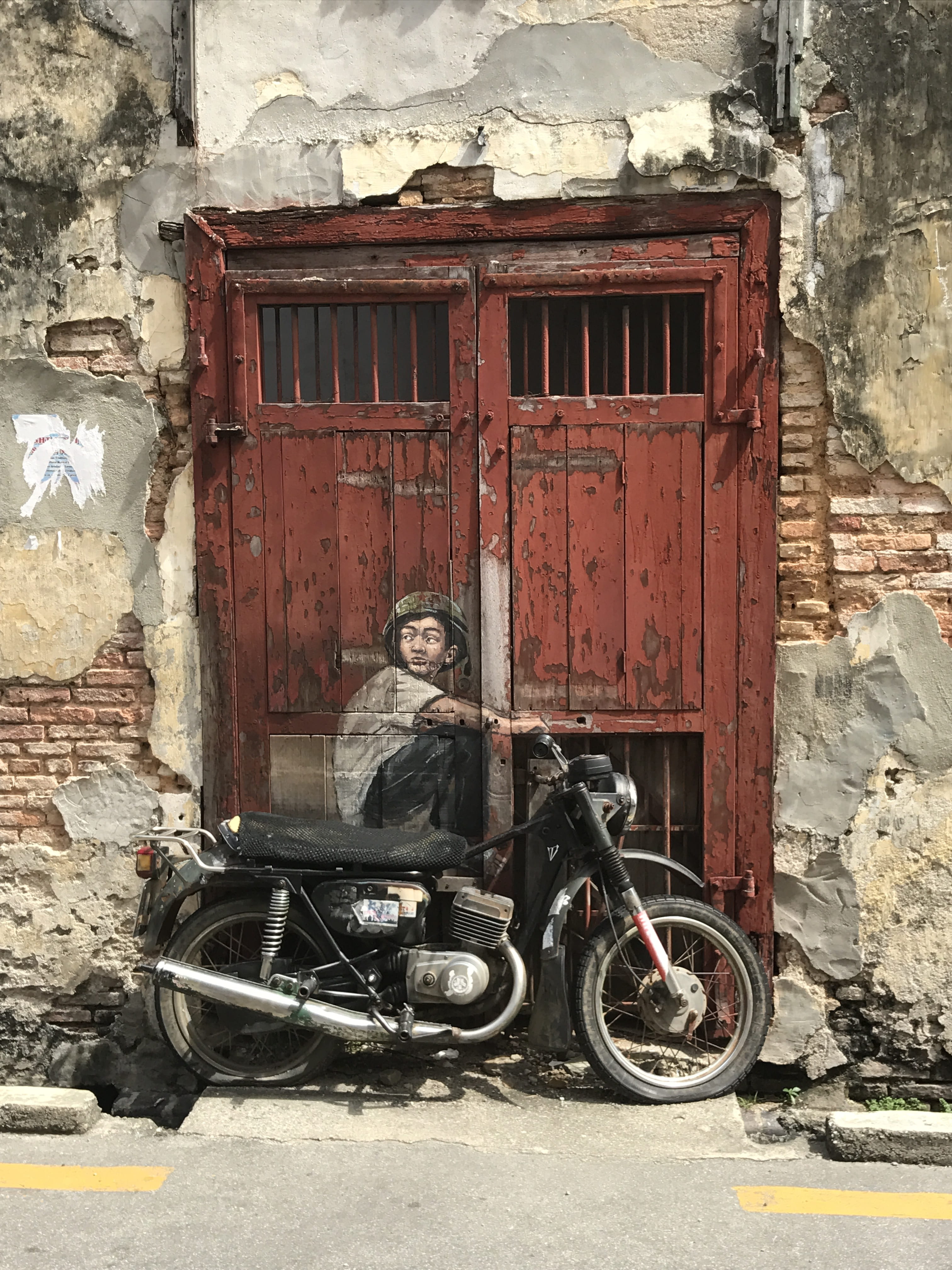 damaged, outdoors, architecture, door, land vehicle, front view, vacation, street art, penang, mode of transportation, deterioration, building exterior, Phone HD Wallpaper