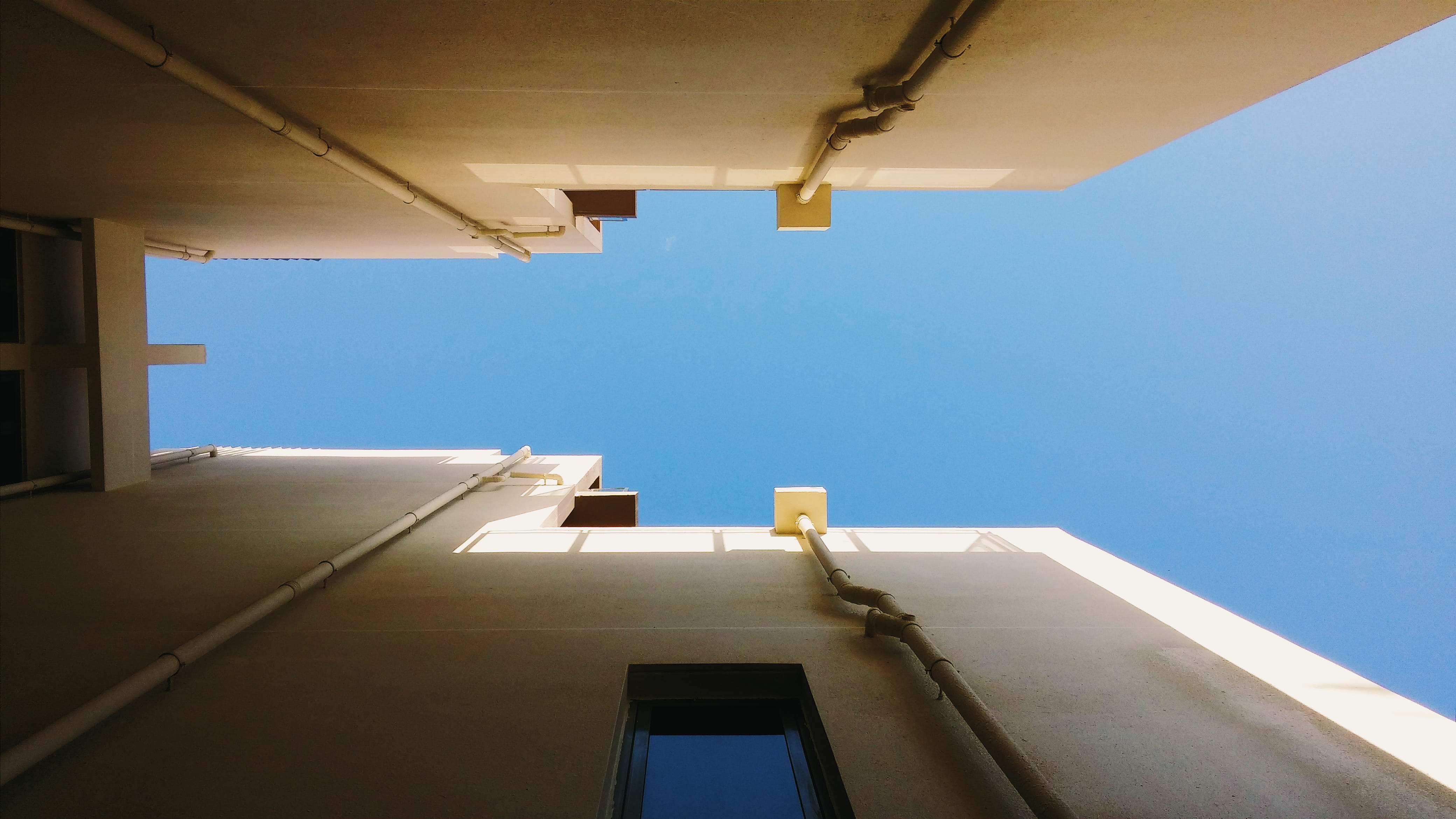 residential district, 4K, singapore, copy space, landscape, day, sunlight, urbanscape, nature, urban, building, outdoors, blue, wall - building feature, HD Wallpaper