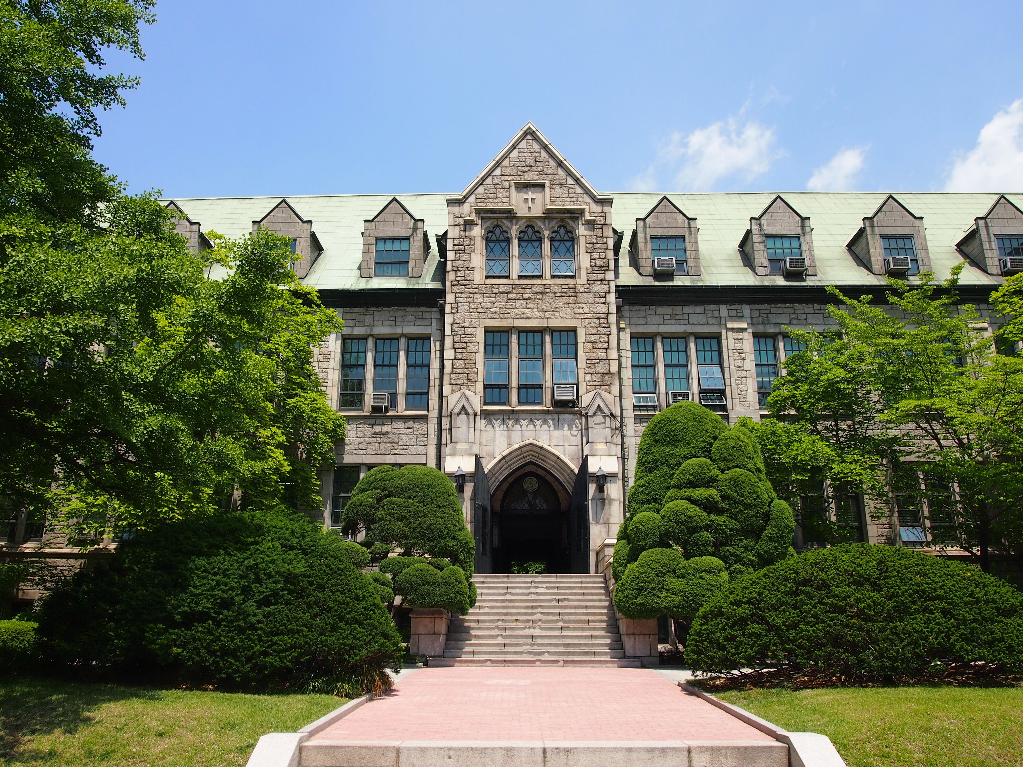 ewha womans university, sky, seoul, day, korea, window, architecure, mansion, concrete, no people, green color, formal garden, entrance, built structure, HD Wallpaper