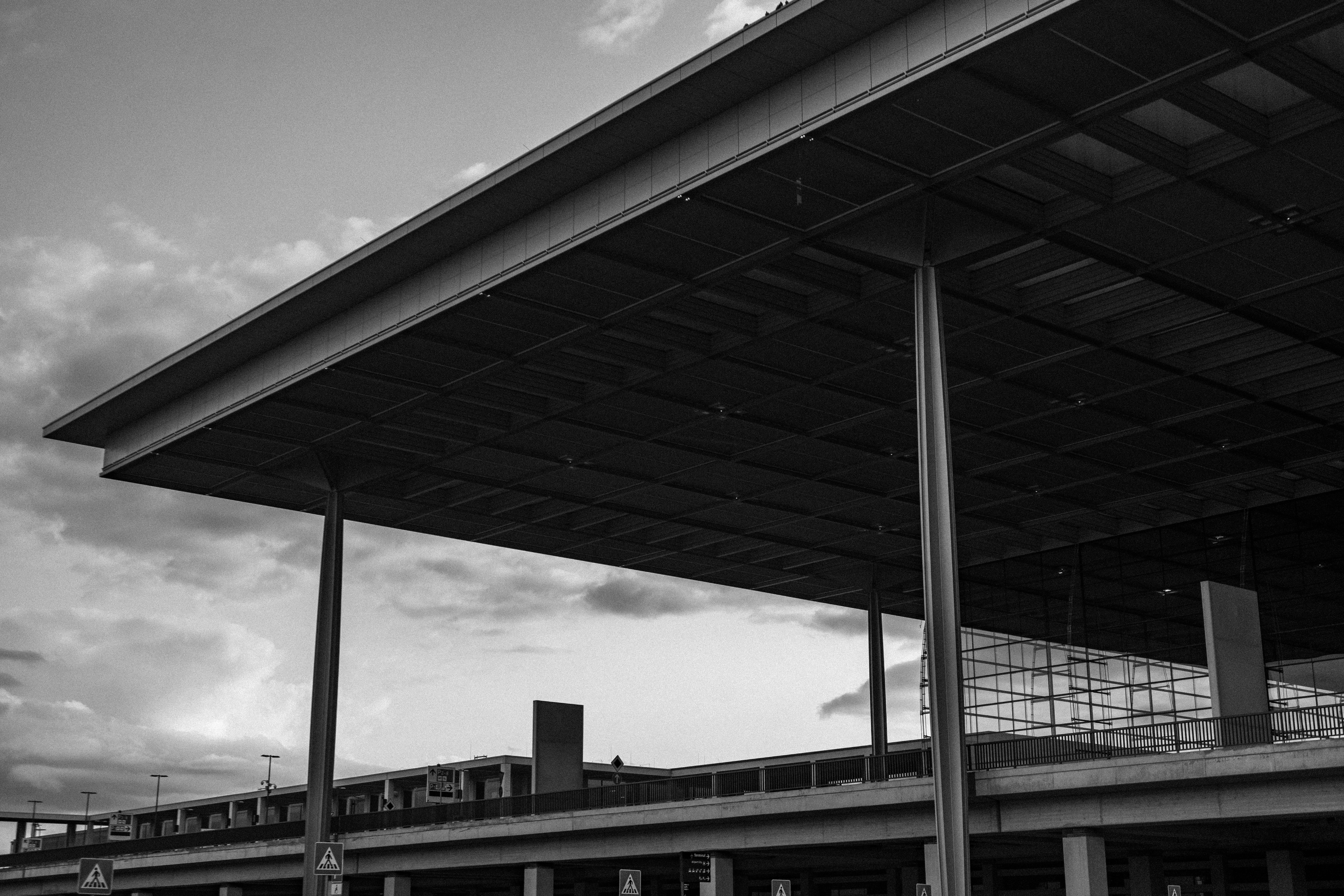 outdoors, city, building, elevated road, glass - material, built structure, berlin, architecture, bridge, architecure, black, day, connection, white, transportation, HD Wallpaper