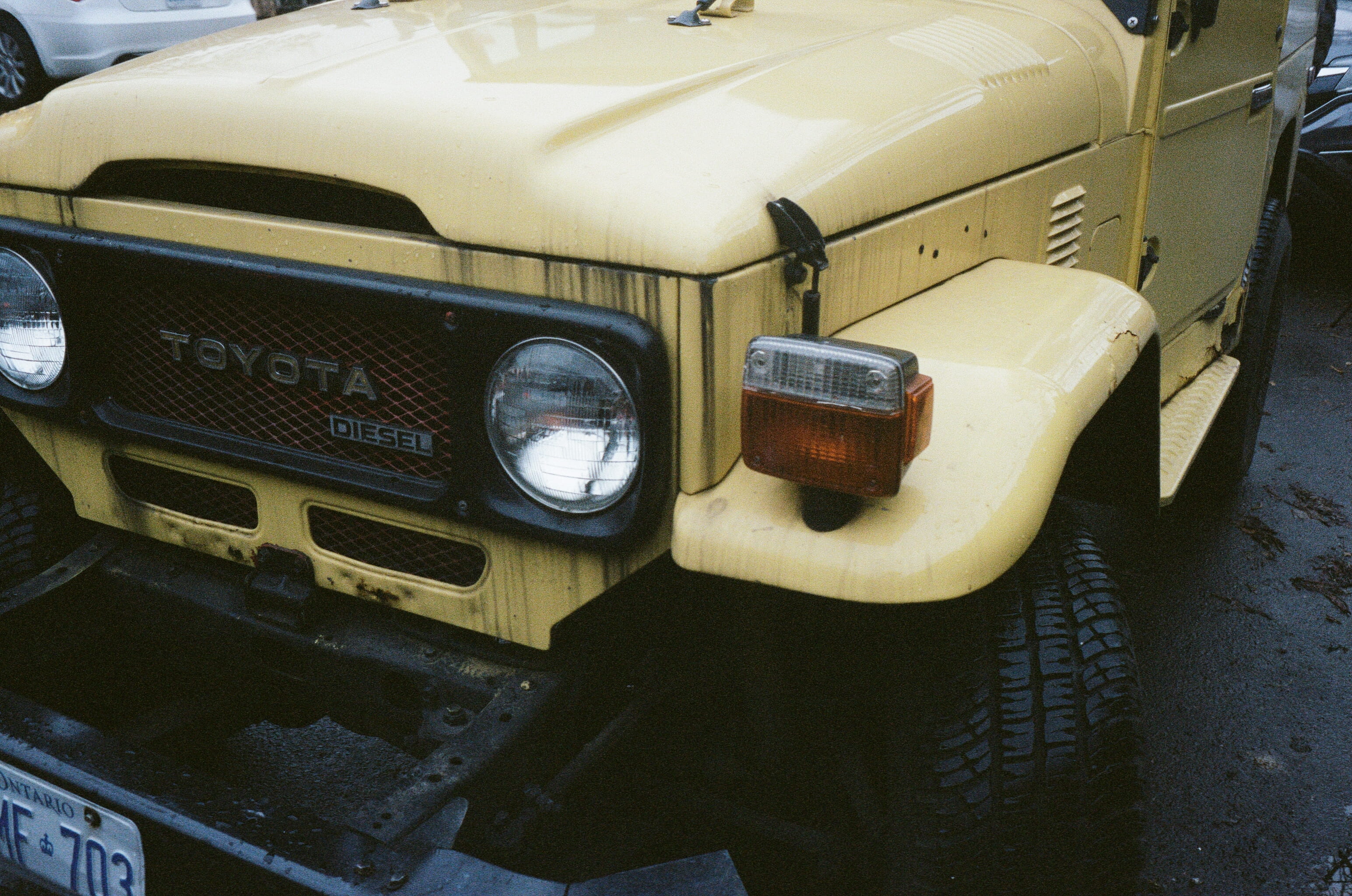 jeep, motor vehicle, land vehicle, junkyard, travel, vintage car, abandoned, close-up, buggy, 2K, day, kensington market, car, old, suv, diesel, transportation, HD Wallpaper