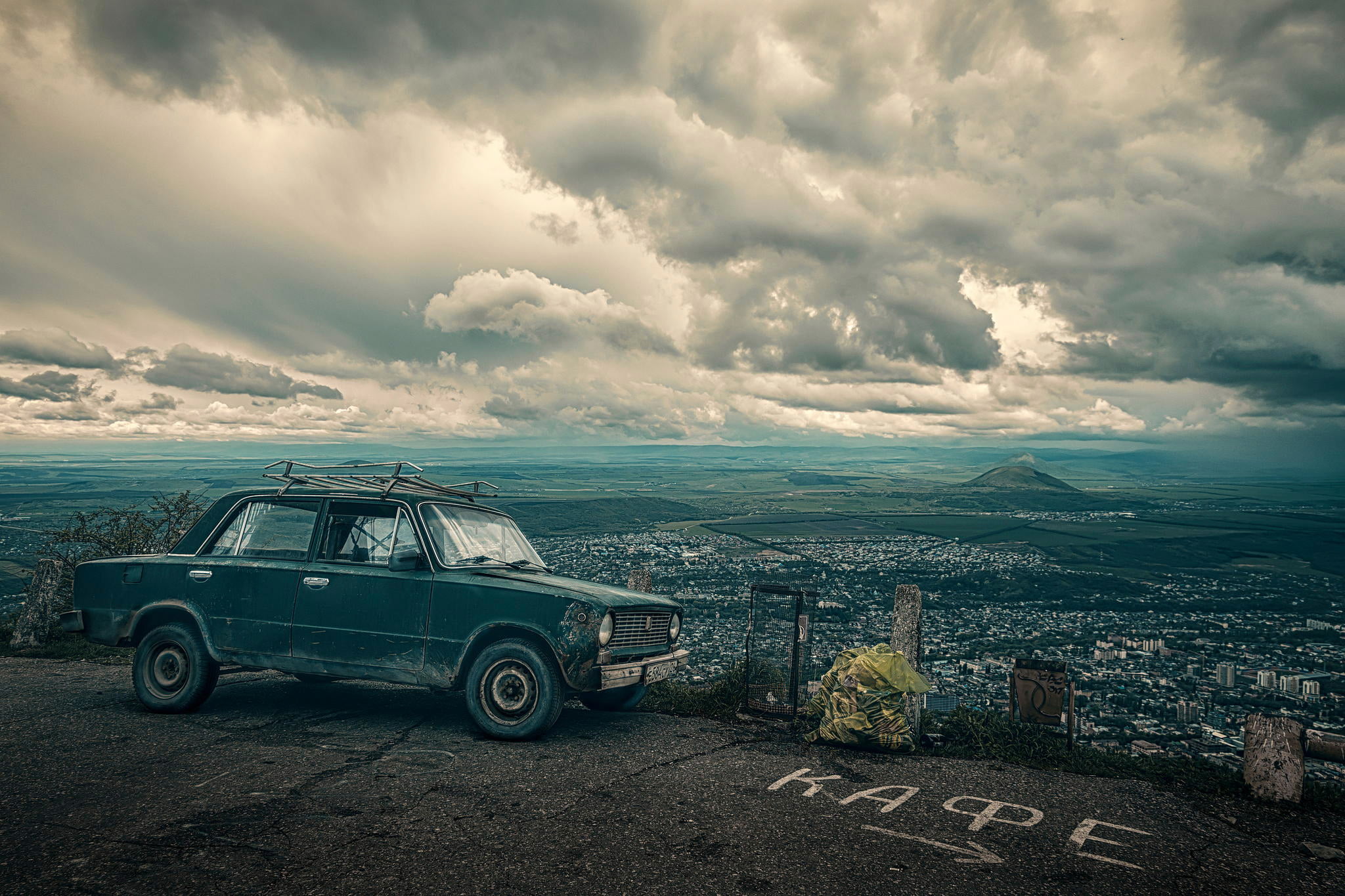 1080P, sedan, built structure, the city, retro styled, city, cafe, view, Lada, building exterior, architecture, cityscape, sea, sky, blue, Pyatigorsk, HD Wallpaper