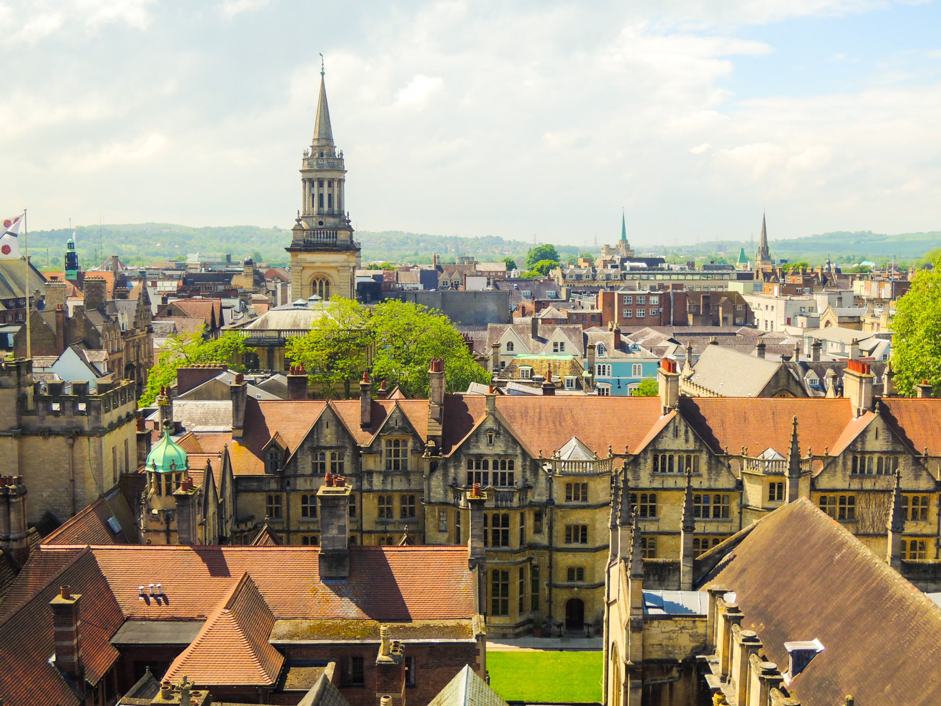 building, religion, england, british, spire, 2K, high angle view, street, oxford, spirituality, townscape, rise, historic, cityscape, built structure, HD Wallpaper