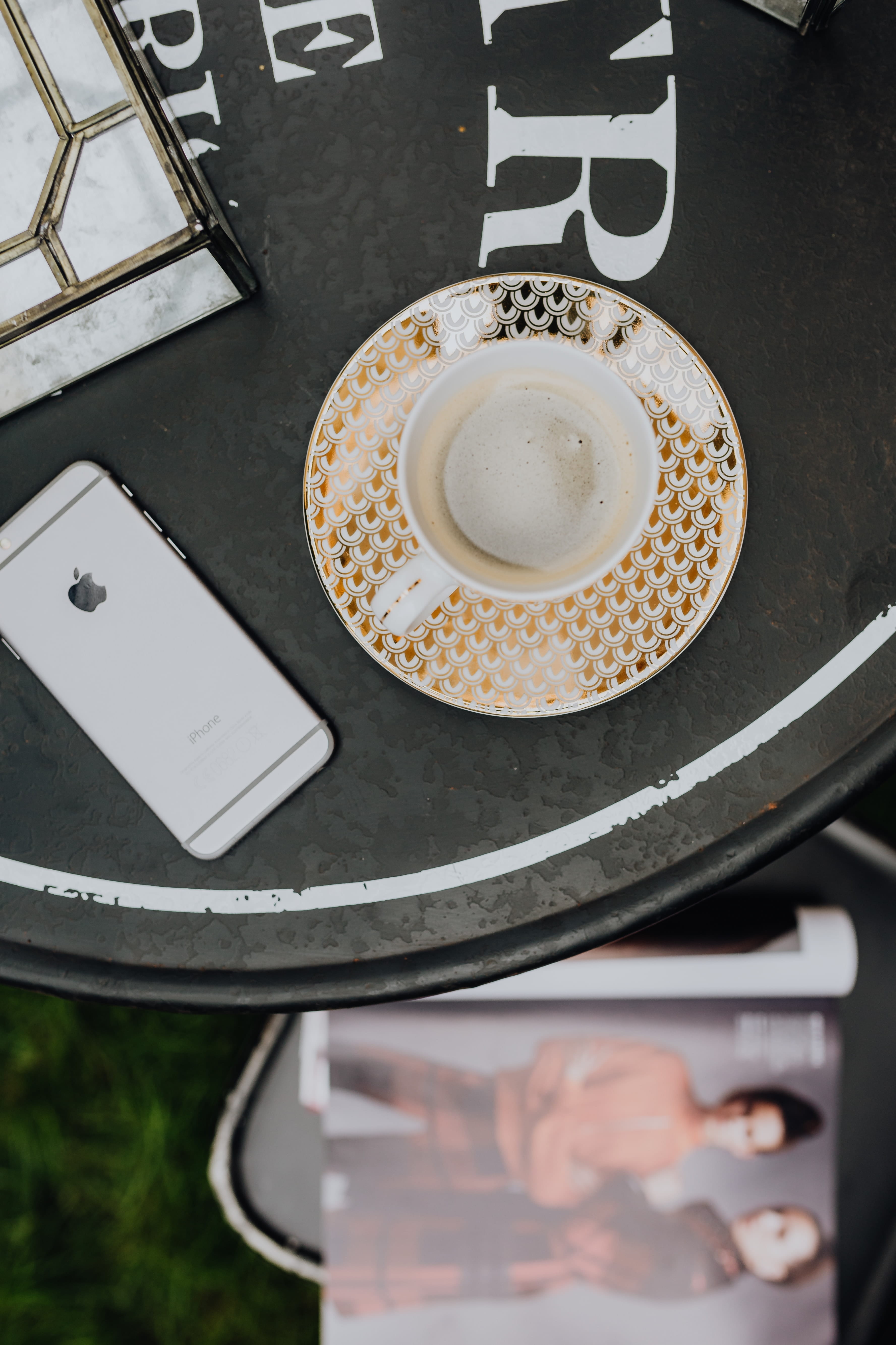 plate, coffee, mug, table, communication, woman, freshness, industrial, high angle view, food and drink, grass, coffee - drink, paris, refreshment, coffee cup, Phone HD Wallpaper