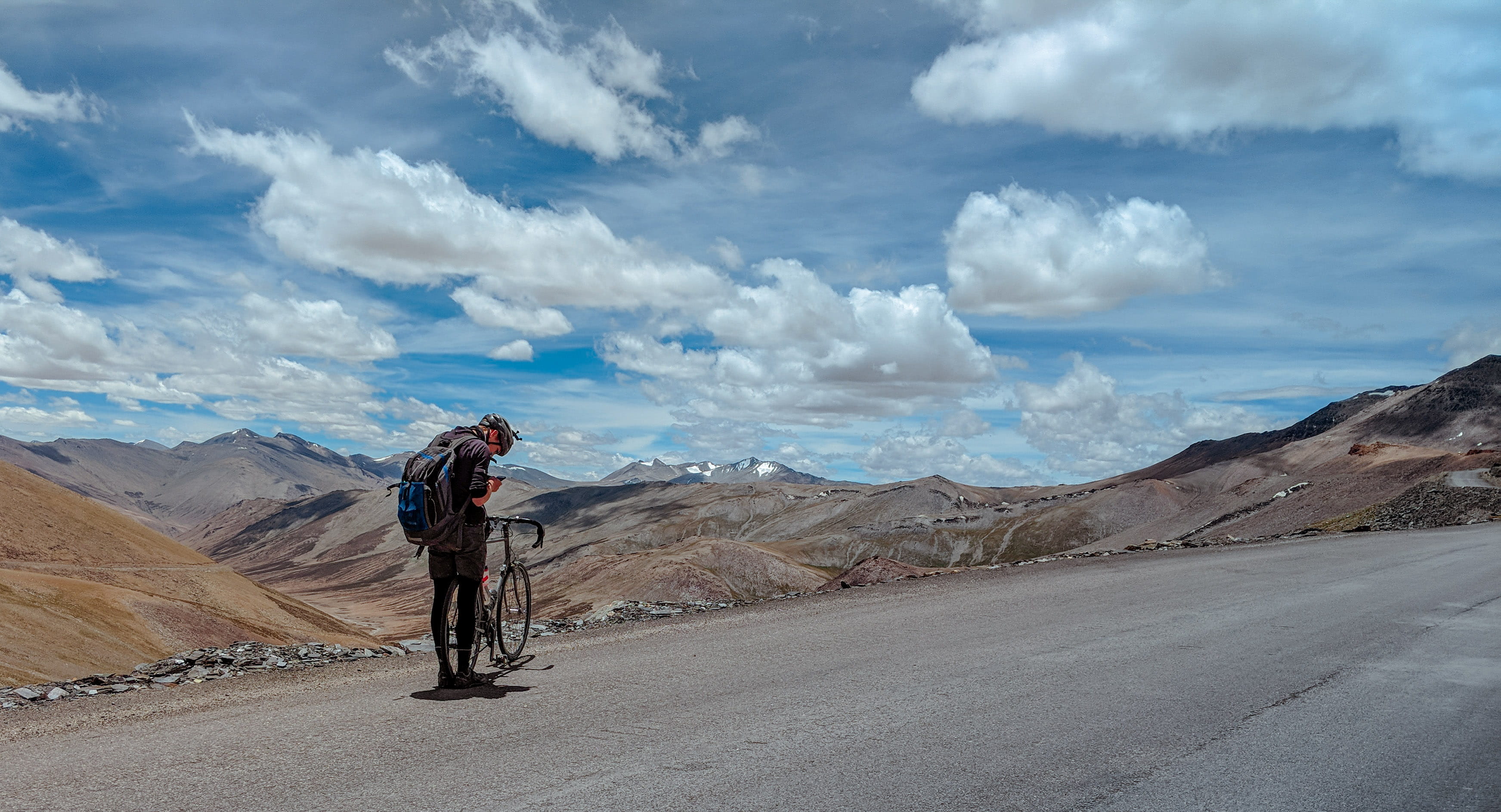 machine, condo, weather, man, full length, mountain range, asphalt, mountain, non-urban scene, tripod, daytime, one person, beauty in nature, leisure activity, HD Wallpaper