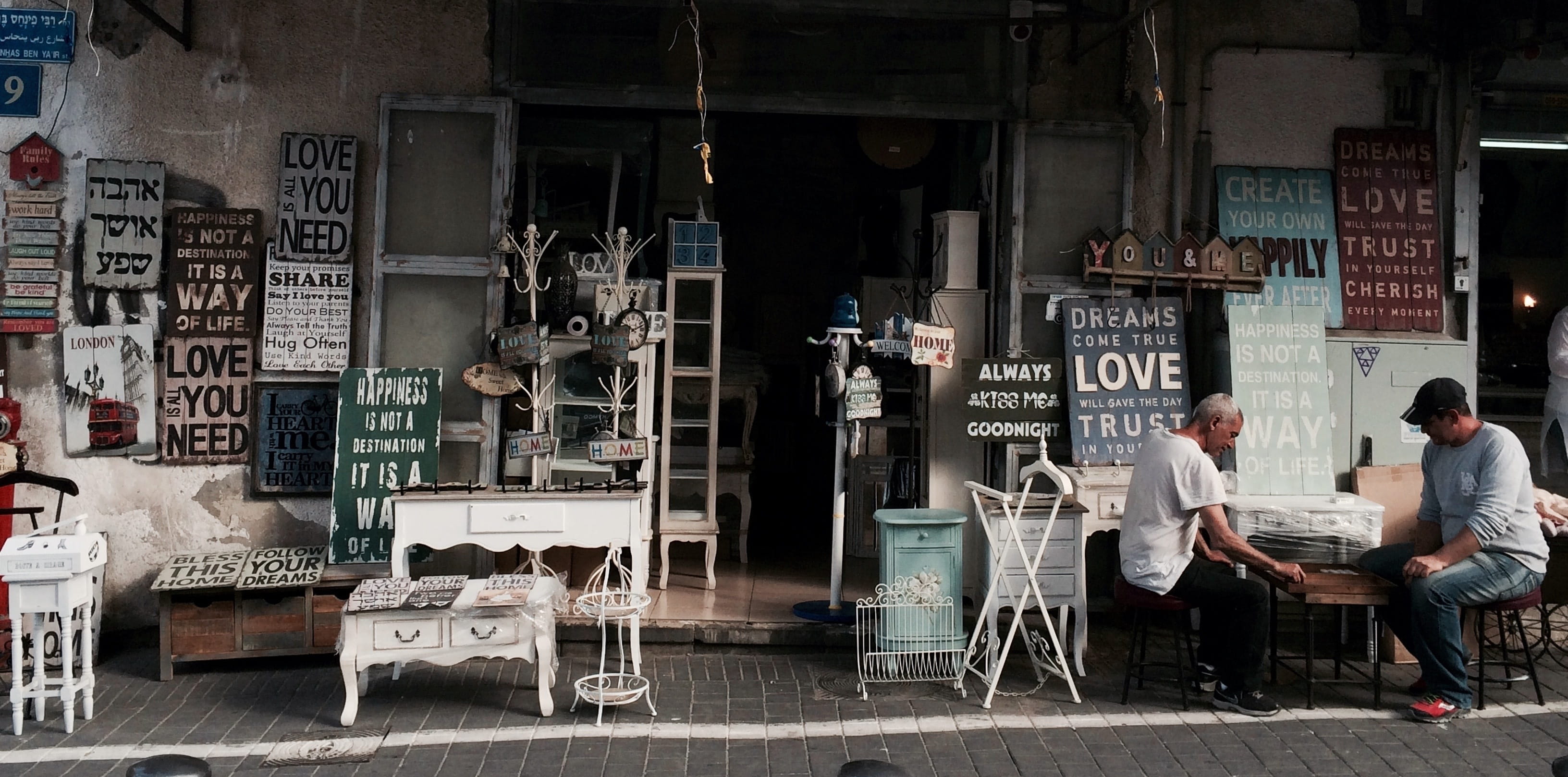 communication, group of people, shopping, old, market, seat, architecture, building exterior, text, retail shopping, real people, 2K, vintage, chair, signage, HD Wallpaper