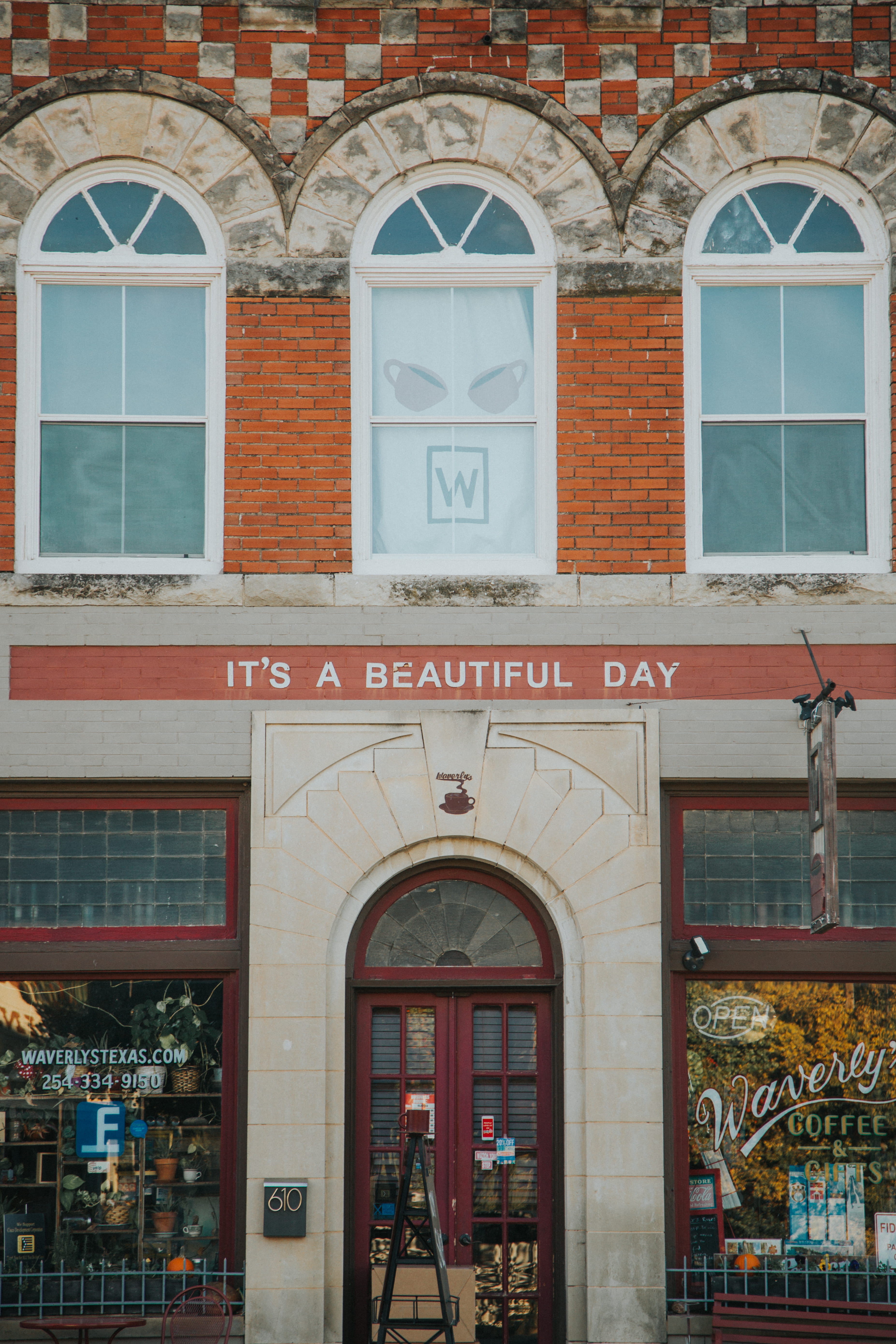 entrance, building, building exterior, facade, storefront, built structure, arched, town, beautiful, 5K, white, old, sign, residential district, architecture, Phone HD Wallpaper