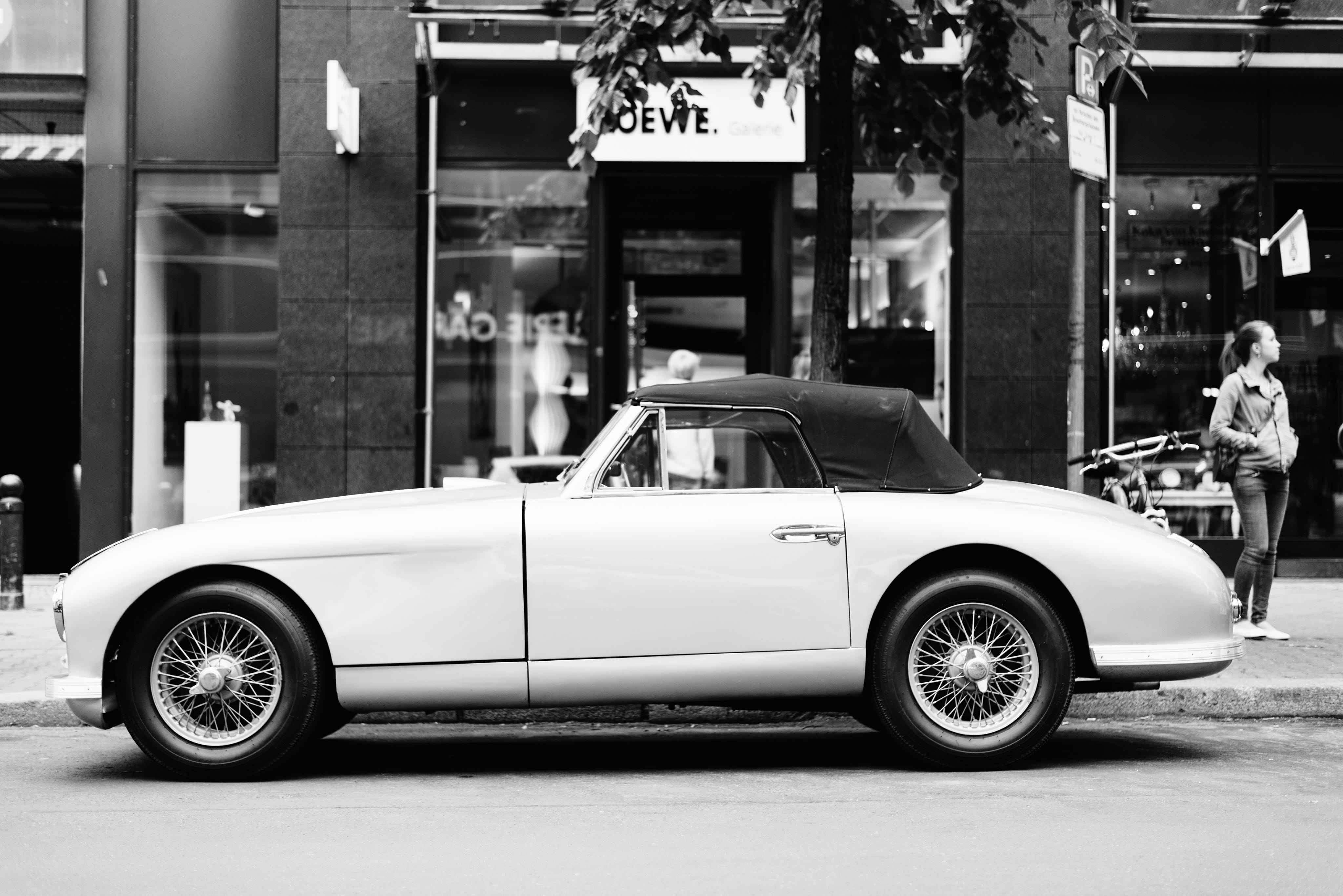photo, elegance, greyscale, 4K, collectors Car, modern, city, exhibition, transportation, car, vintage Car, antique, aston martin db2, sports Car, coupe, HD Wallpaper