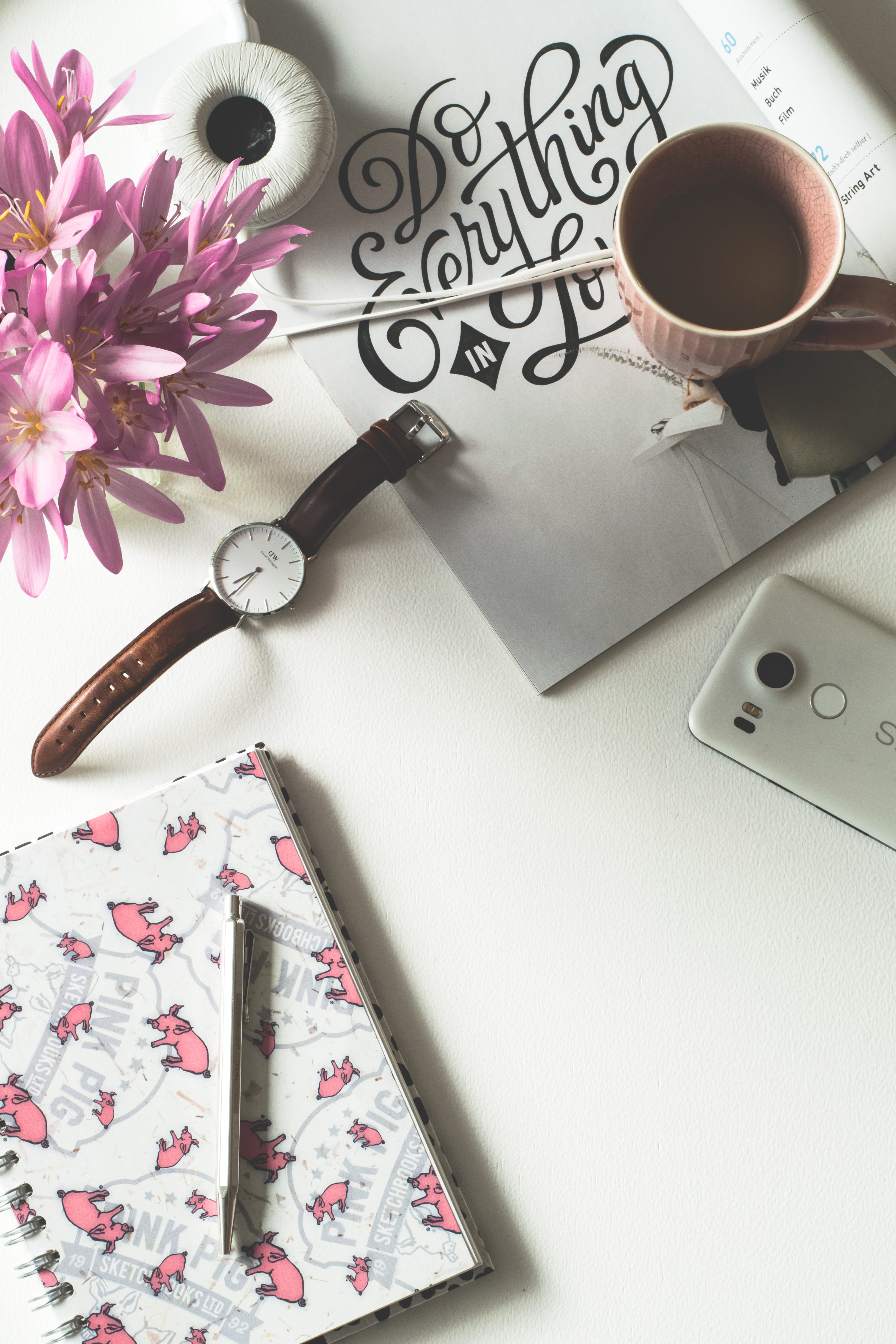 coffee - drink, notebook, flower, desk, pen, high angle view, communication, paper, workspace, accessories, fountain pen, mug, wristwatch, refreshment, Phone HD Wallpaper