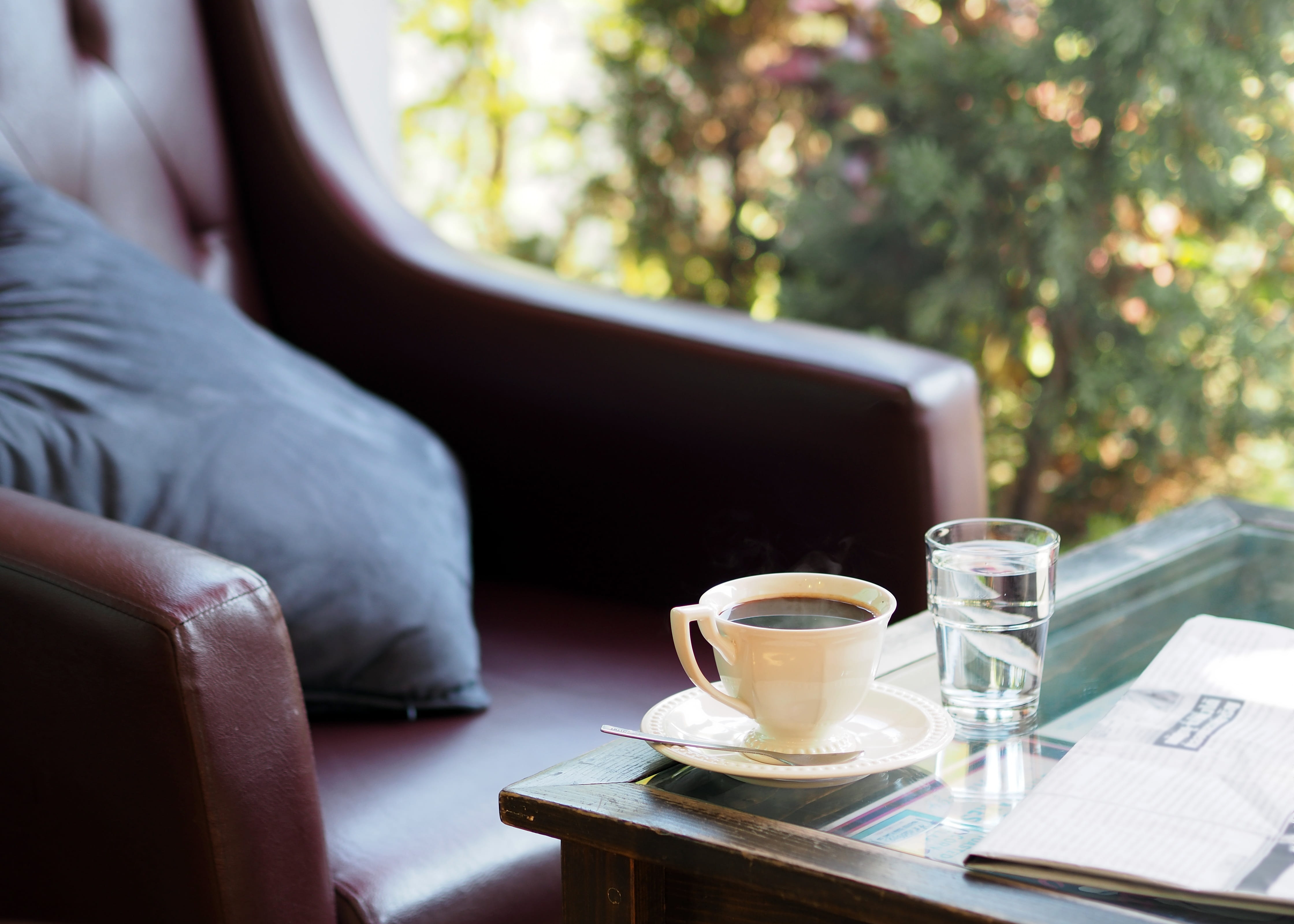 refreshment, drinking, smoke, 4K, hot, glass, cup, seat, holding, dawn, coffee, throw pillow, espresso, adult, saucer, beverage, breakfast, cushion, aroma, HD Wallpaper