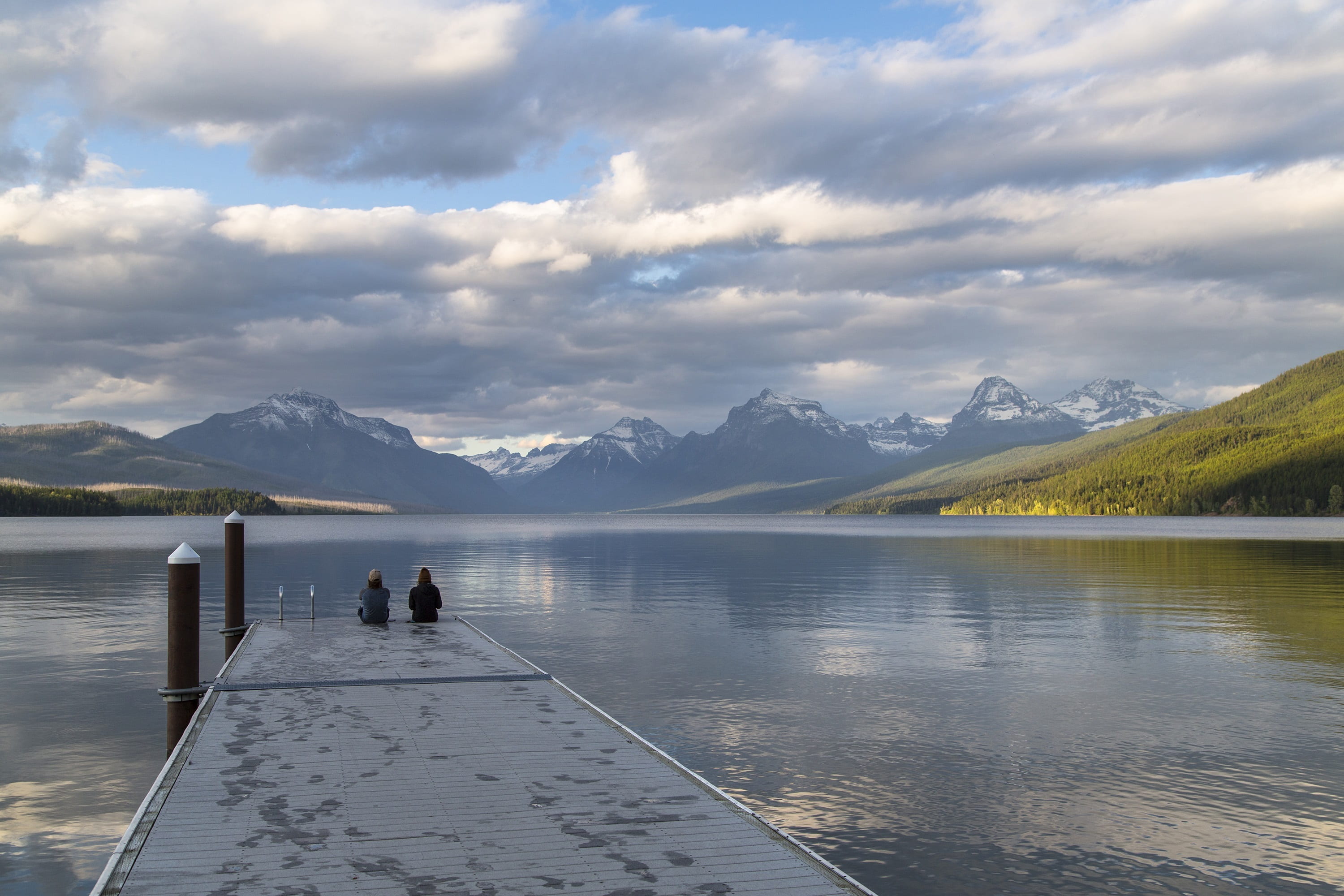 looking, water, females, tranquility, scenics - nature, daytime, montana, mountain range, day, person, reflection, national park, mountain, people, sitting, HD Wallpaper